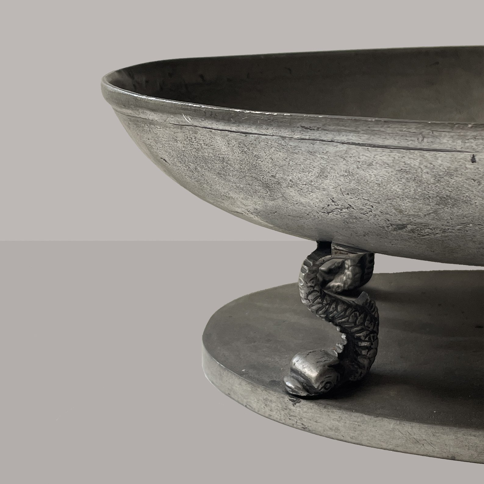Spanish pewter bowl 3.jpg