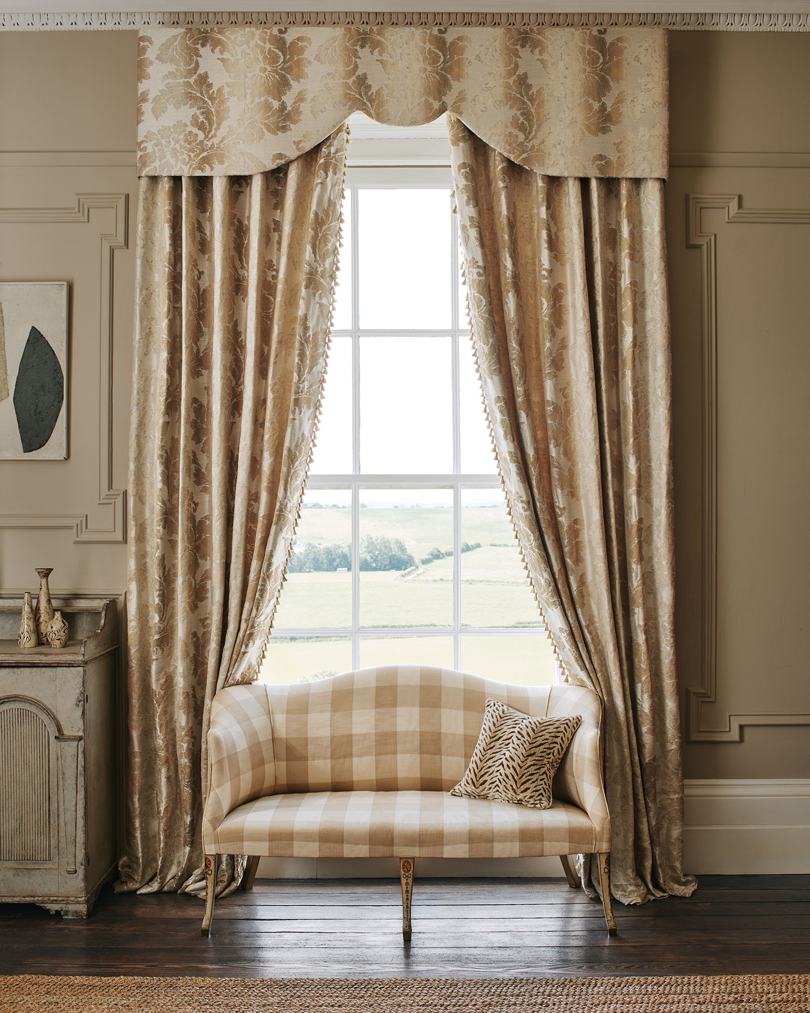 Colefax&Fower 2023 | Styling Alyce Taylor Studio | Photography Christopher Horwood