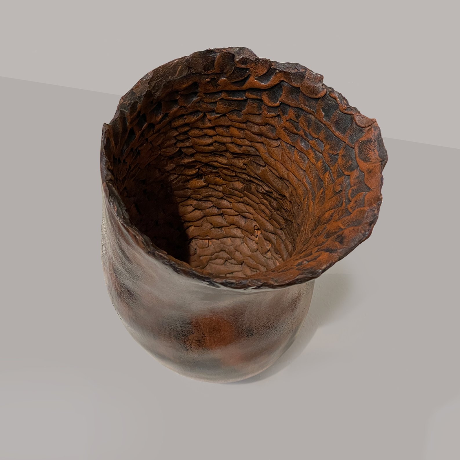 Richard W Hudson_Pit fired vase_2.jpg