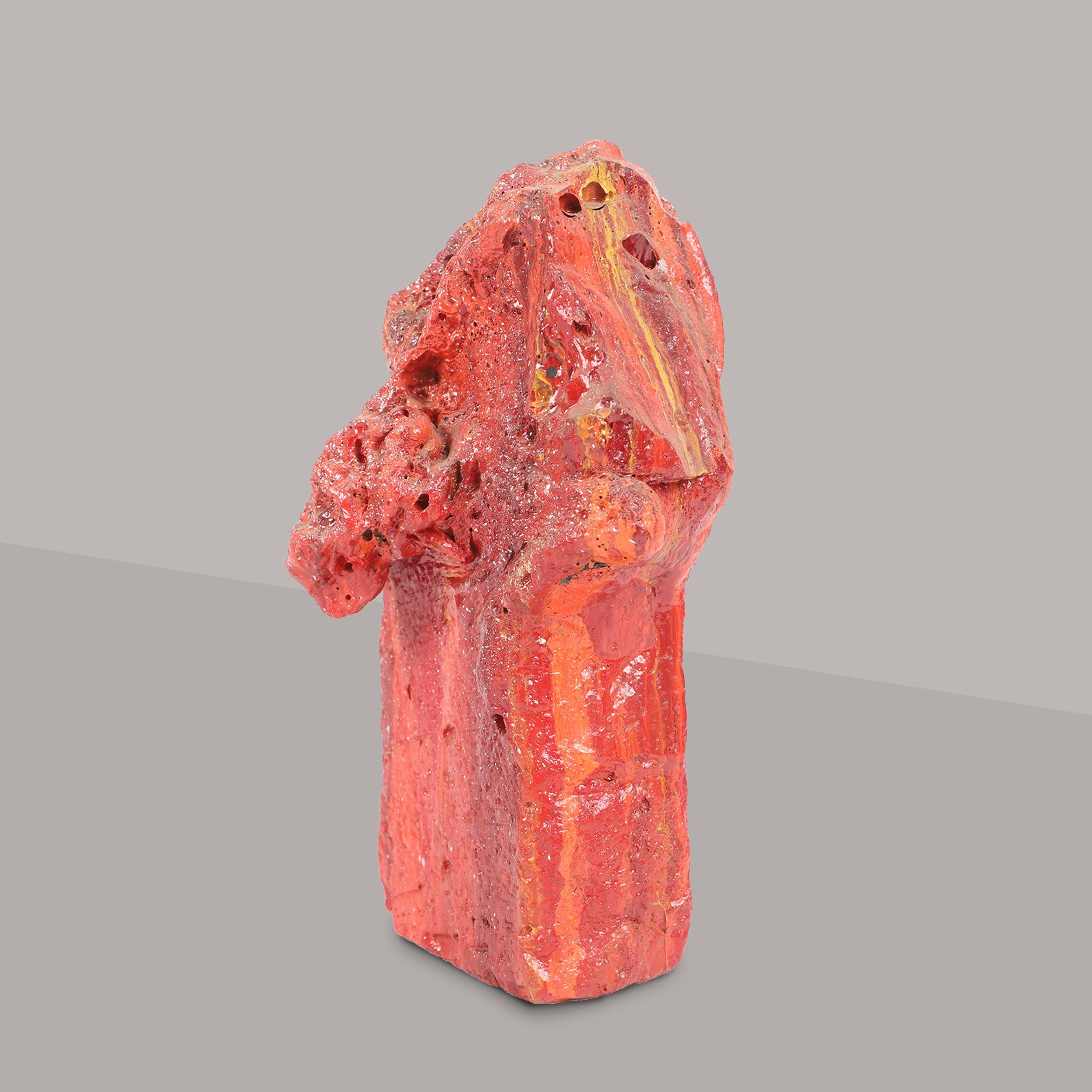 LARS BERTLE Red Sculpture_4_1.jpg