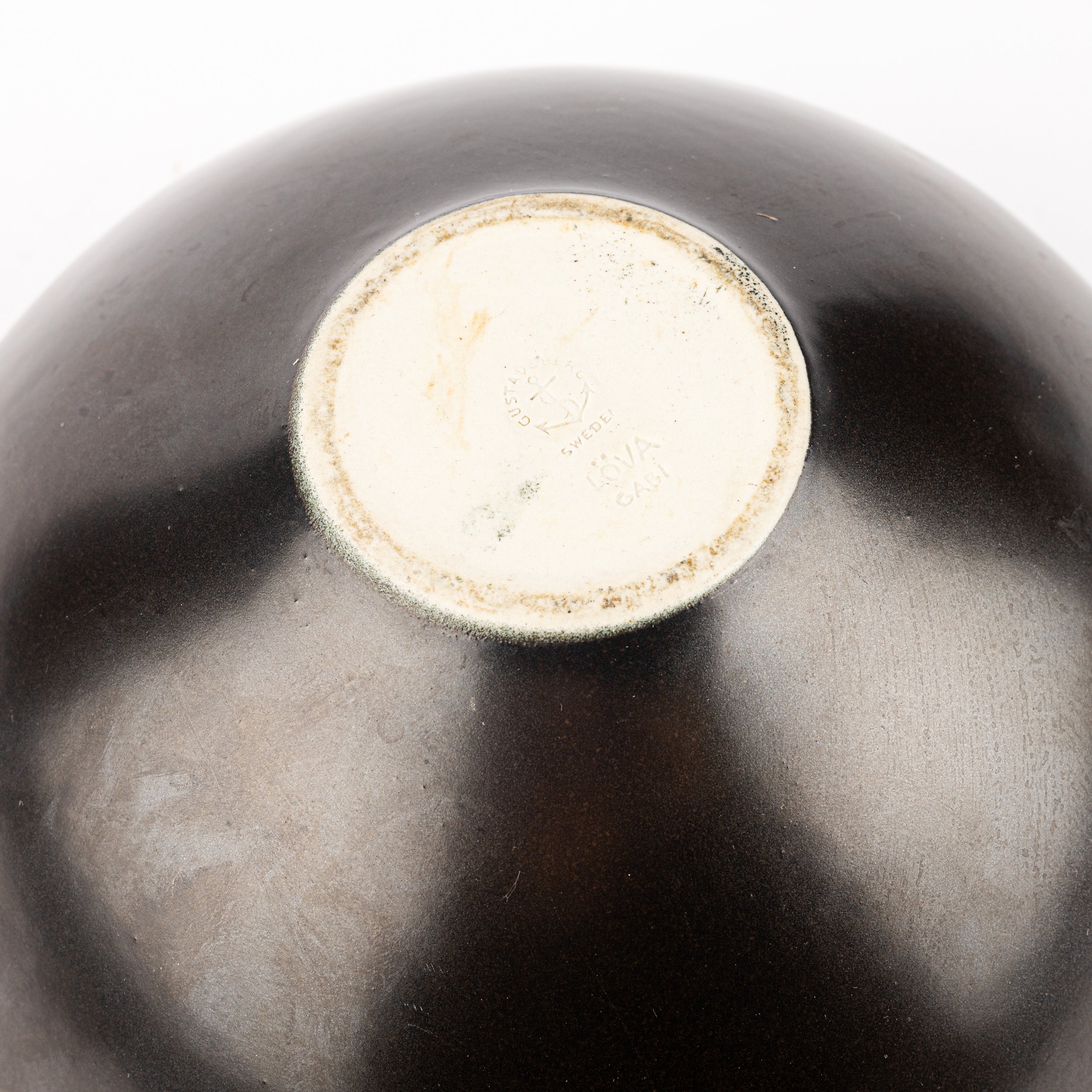 GABRIELLE CITRON-TENGBORG_Löva stoneware bowl_Gustavsberg_1950's_.jpg