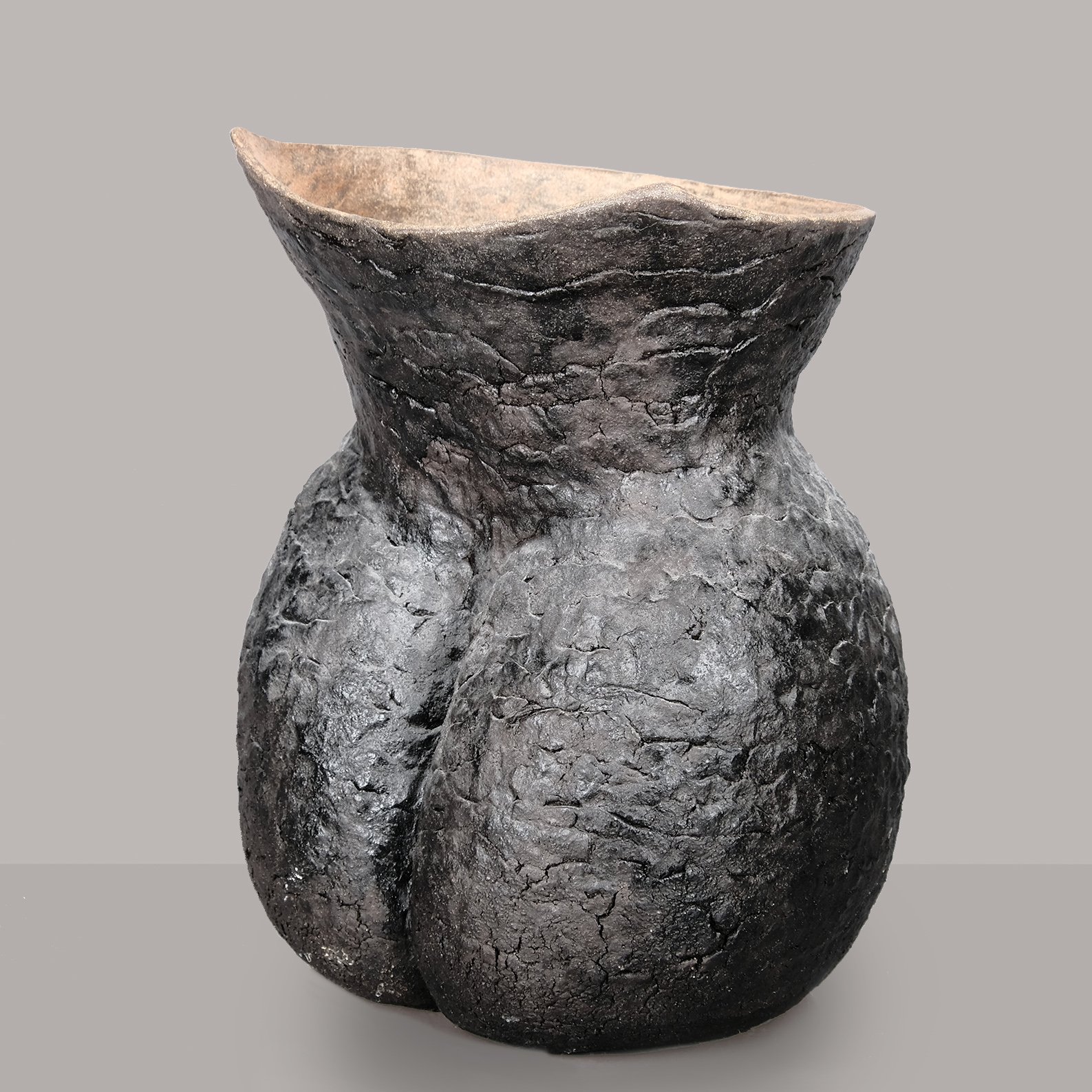 JANE SELLSTRÖM-Stoneware scuplture_1_1.jpg