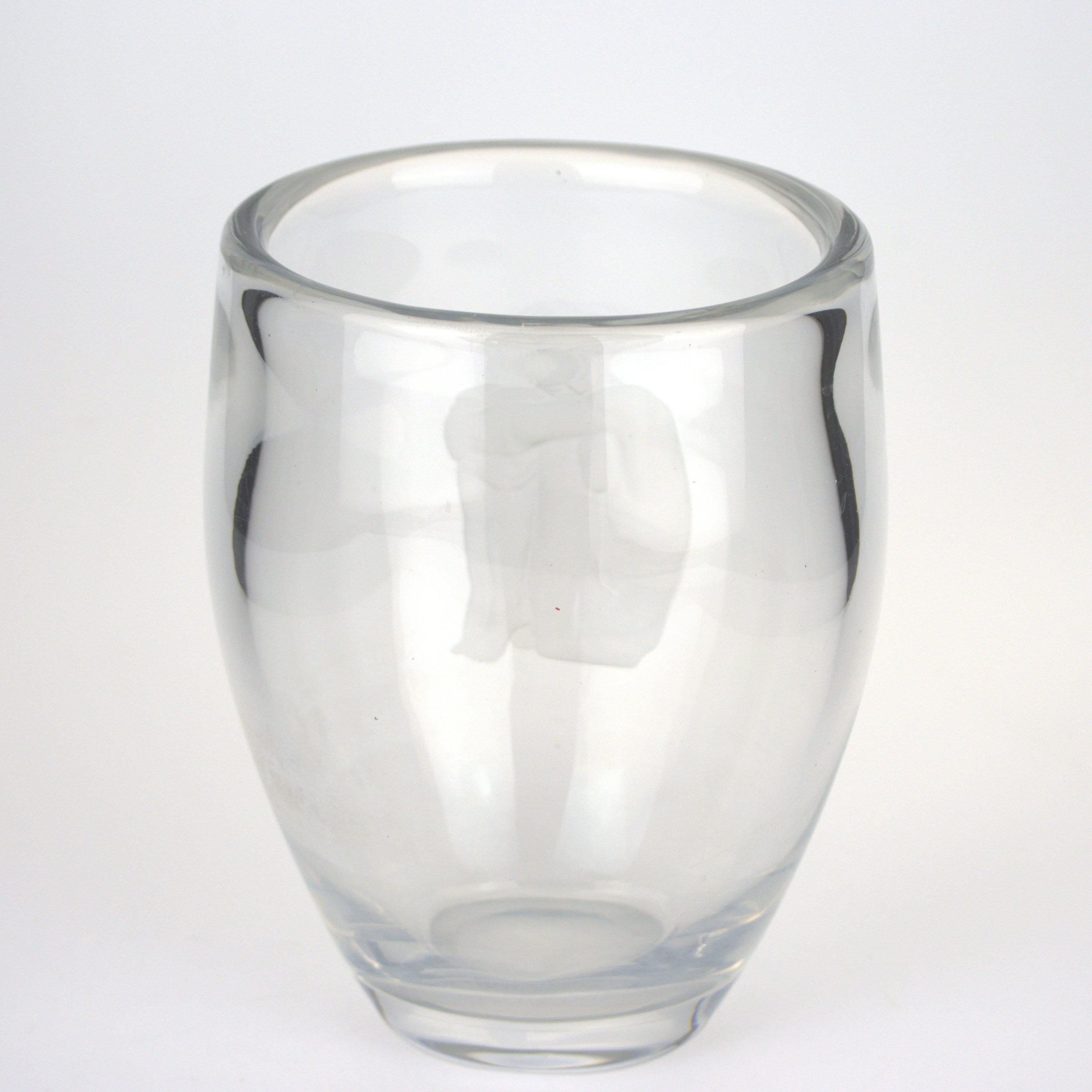 EDVIN ÖHRSTRÖM_Vase_sitting woman_Orrefors_3.jpg