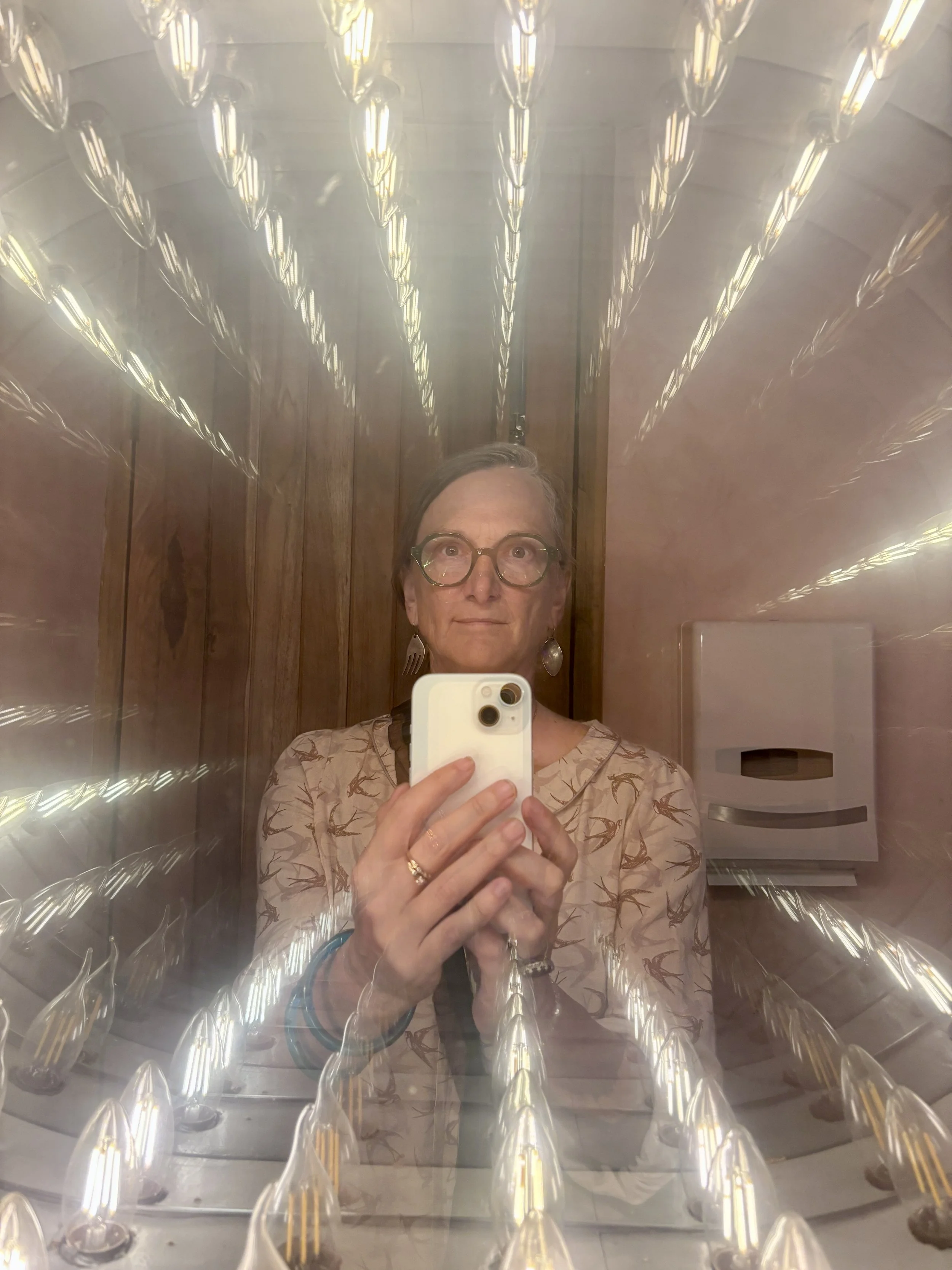 beautywalk Sandra Butel coaching yoga laughter Tarang Ashram Rishikesh healing India