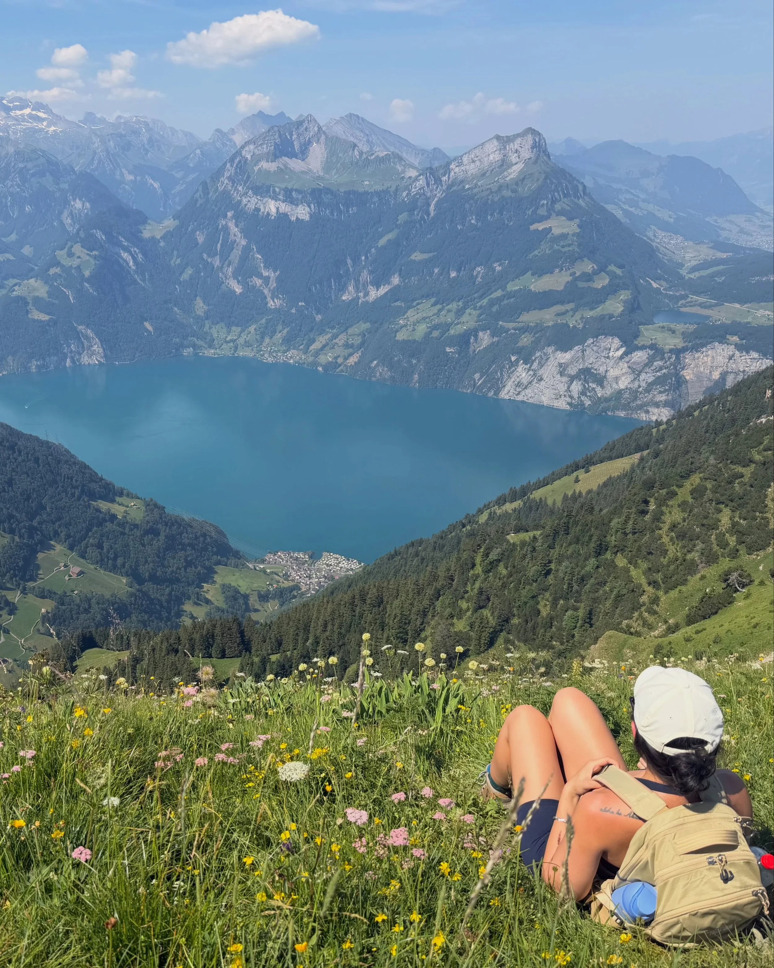 The first 48 hours in the dreamiest place on earth 🏔️🌸💛✨