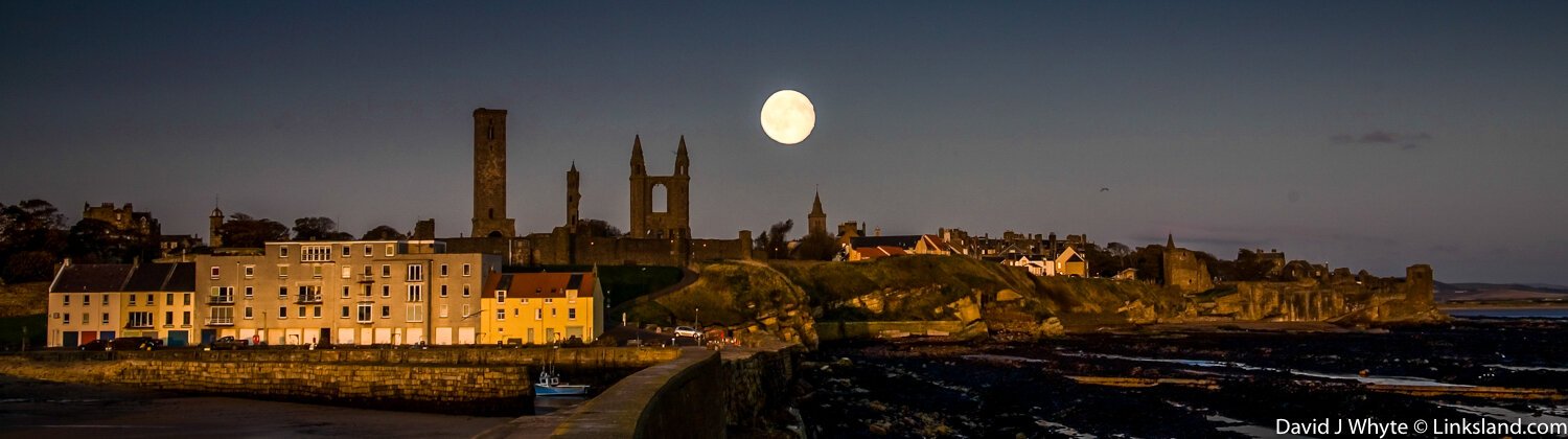 St Andrews Scotland in the moonlight © Linksland.com (12).jpg