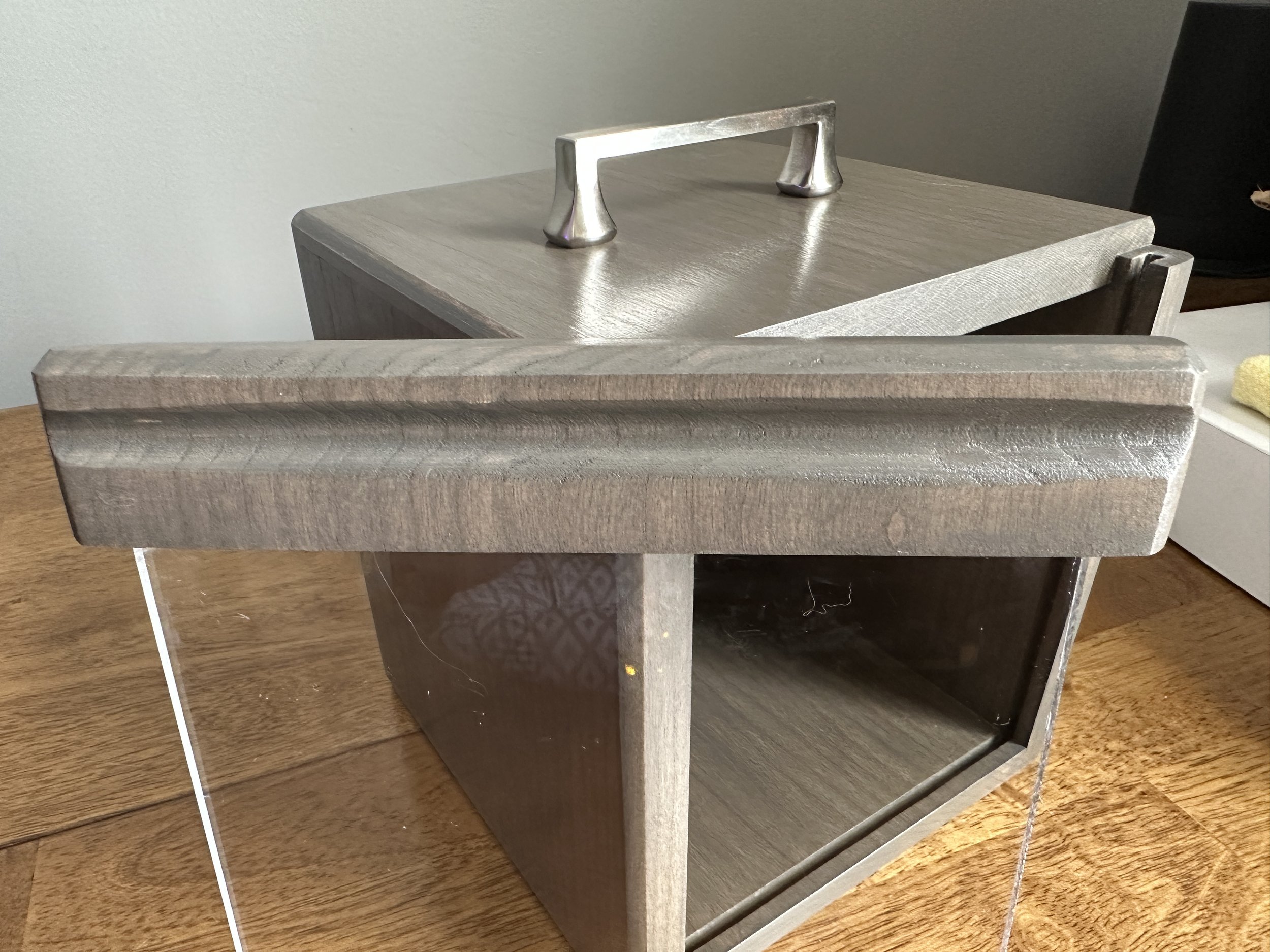 Cherry Top Shelf Smoker Box with Greystone Stain / Dye (Copy)