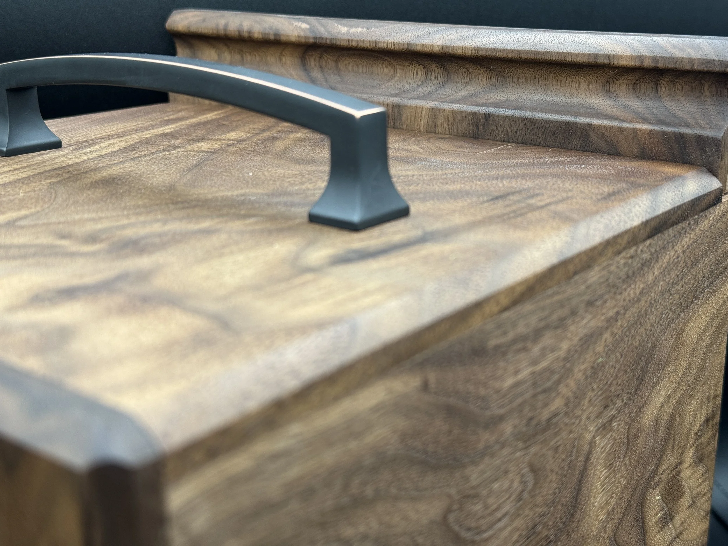 Walnut Top Shelf Cocktail Smoker Box - Natural