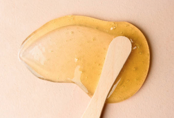 Why I Love Sugaring Instead of Waxing