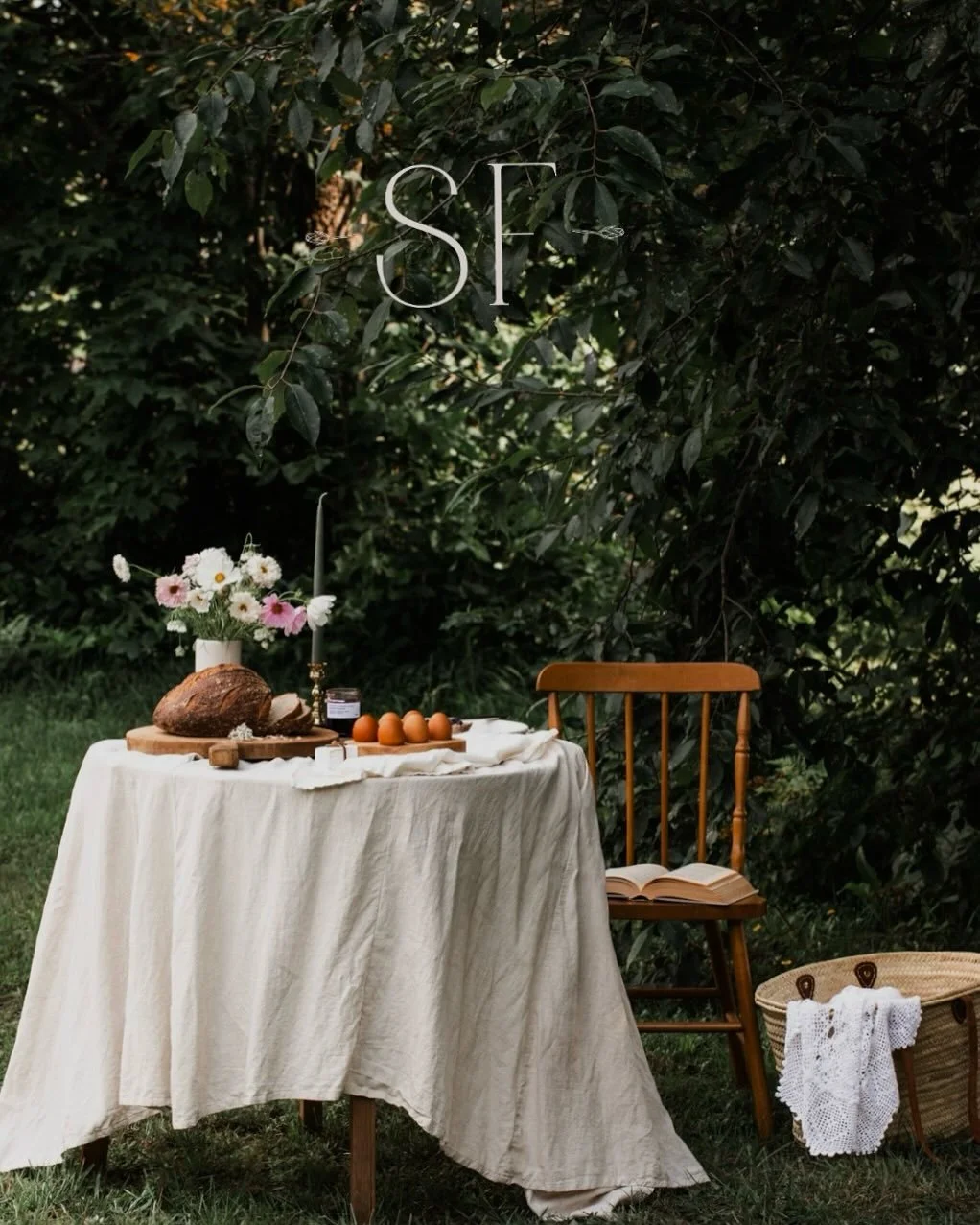 In one way or another, nature always finds its way into my work. Whether it&rsquo;s through incorporating fresh or dried flowers and greenery into my visuals, or searching for the perfect natural backdrop, bringing together my love for photography wi