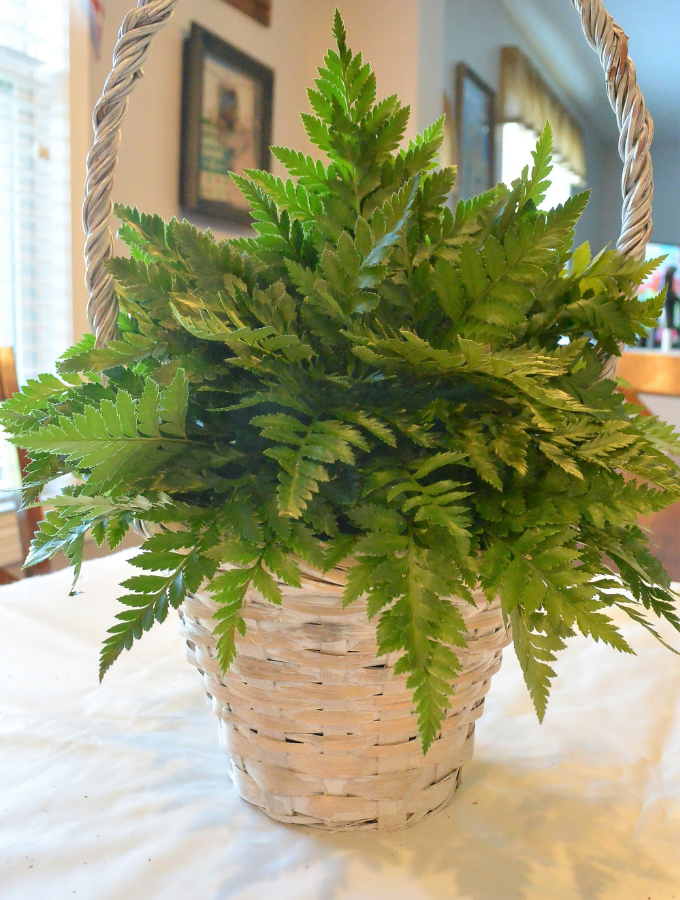 arrangement with greening finished