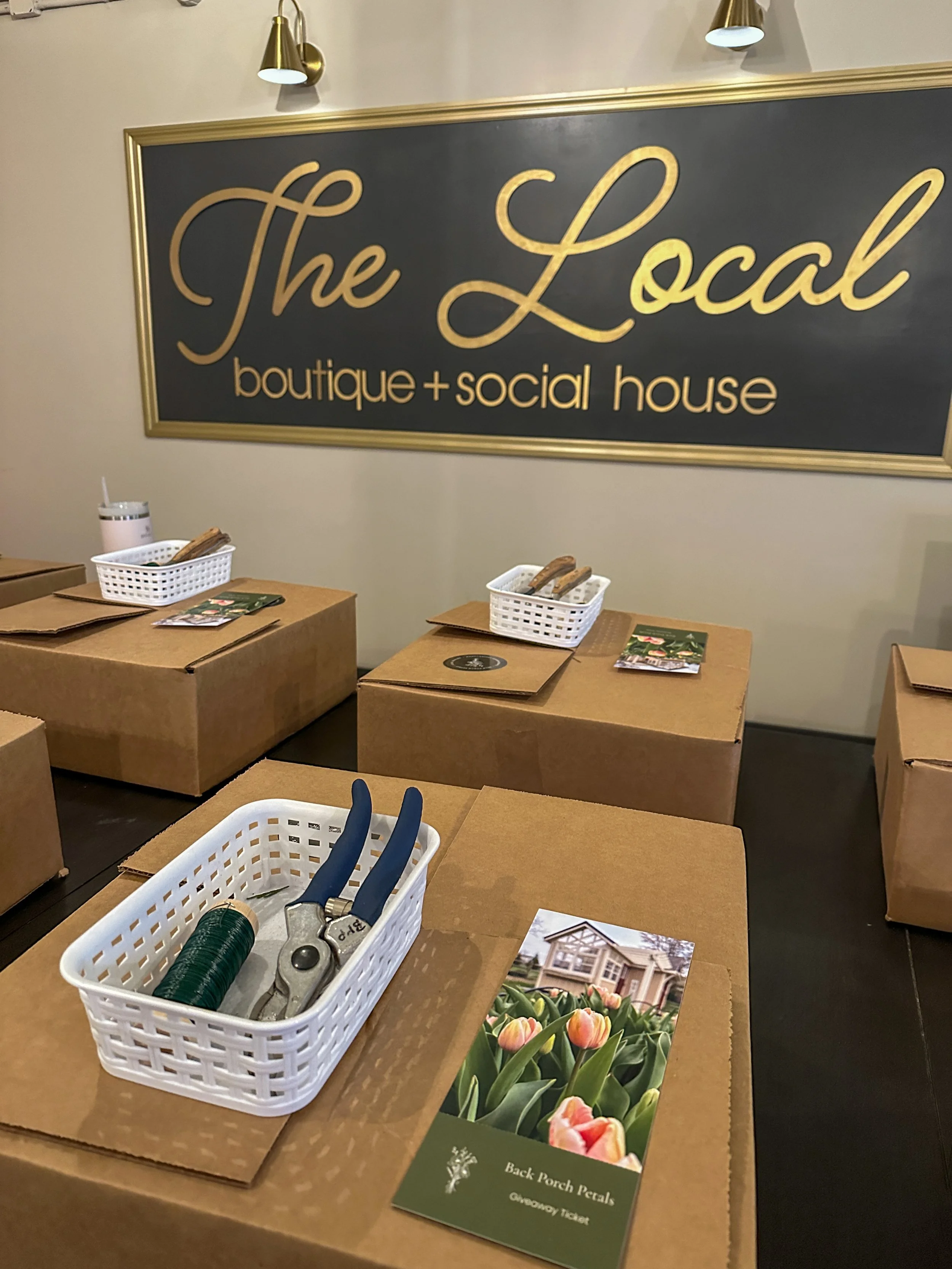 Christmas Wreath Making Class at The Local Boutique