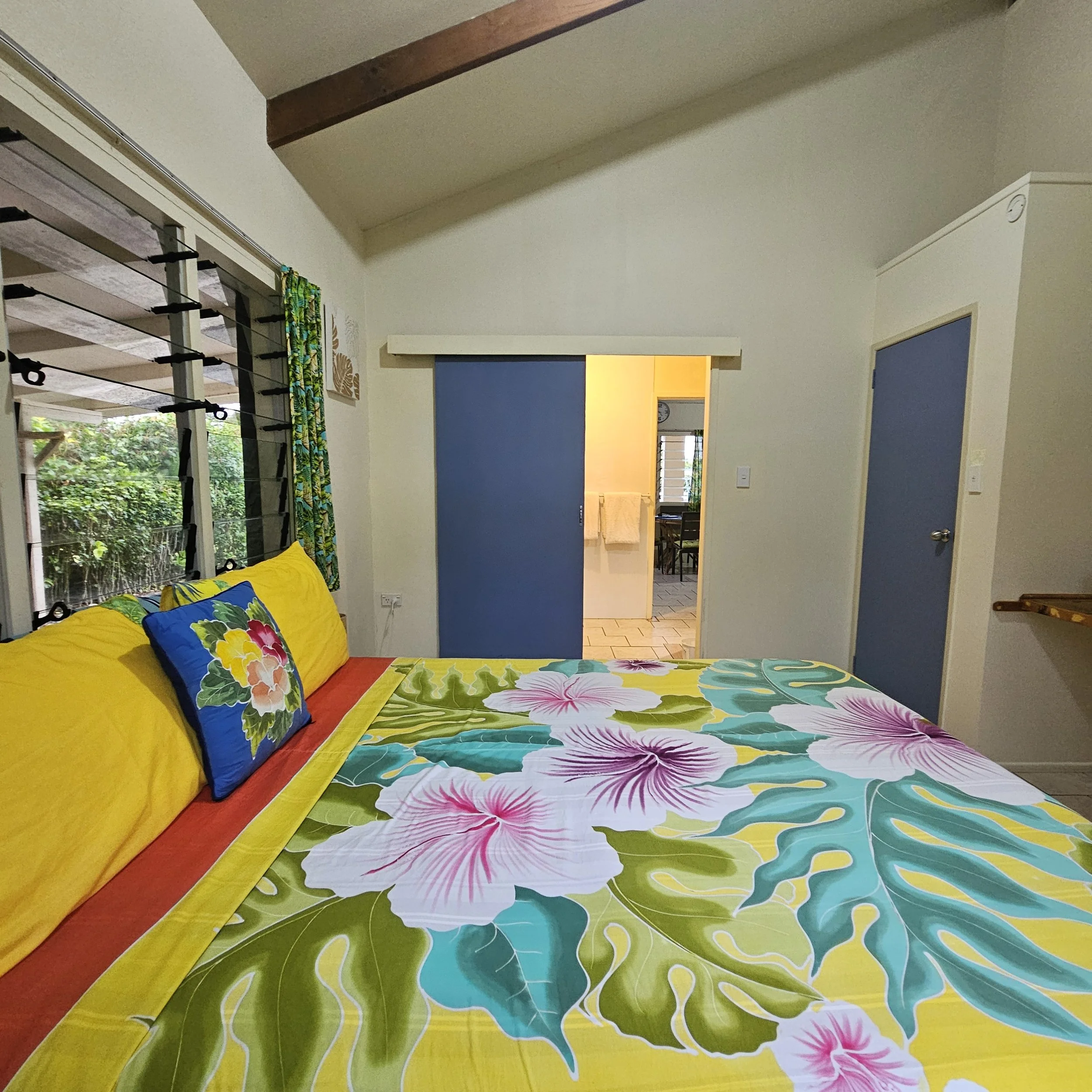 Main bedroom 1.jpg