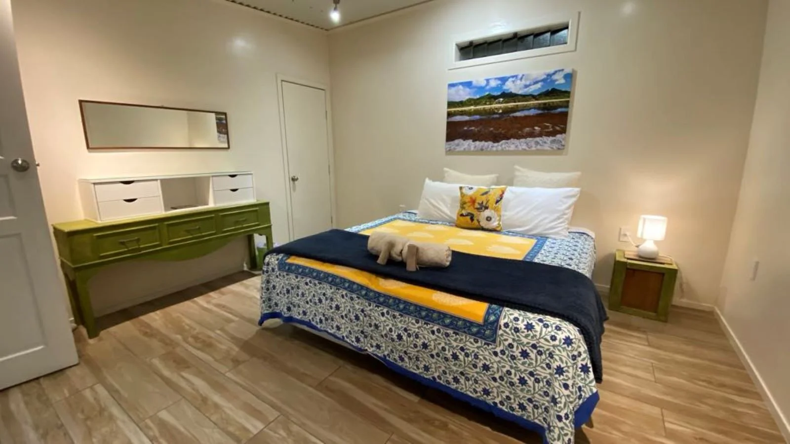 second bedroom1.jpg