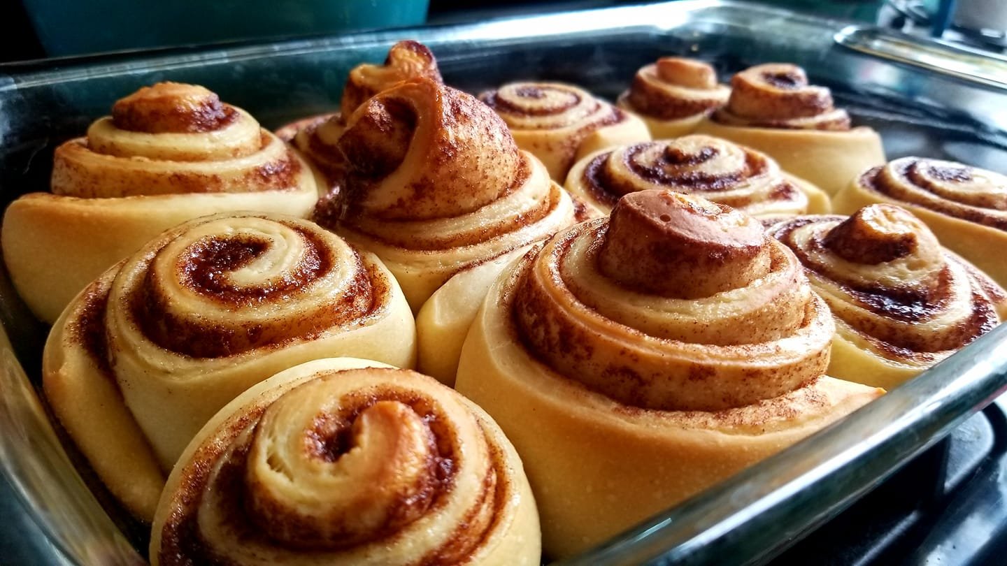 Cinnamon Rolls.jpg
