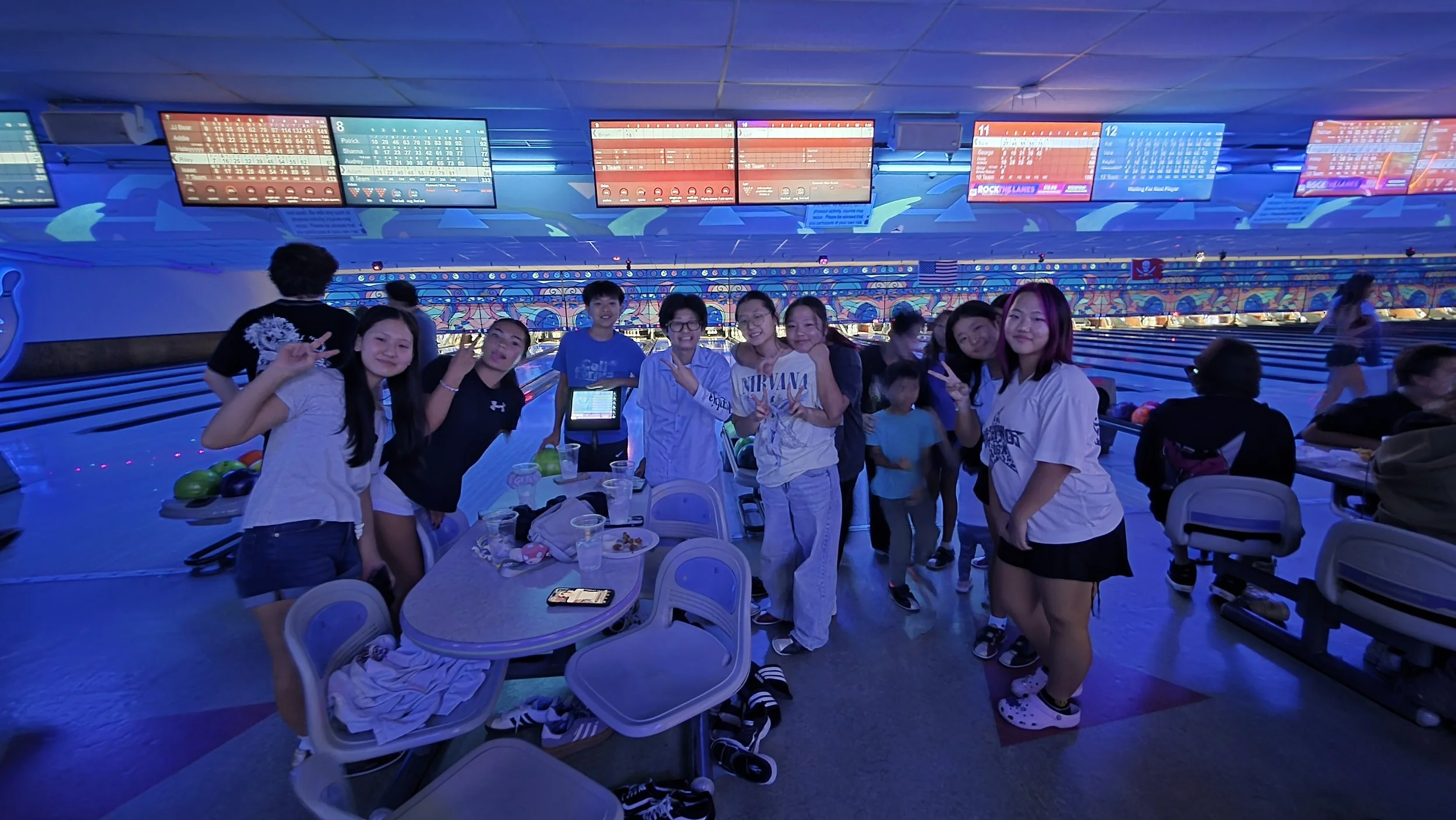 EM Bowling Night