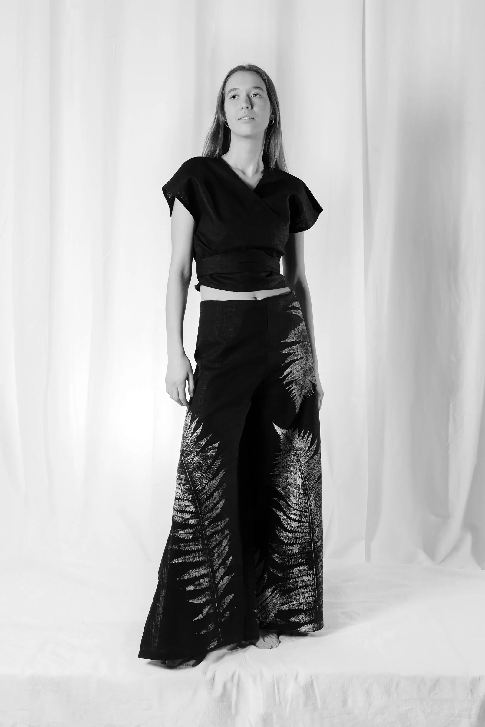 RCSet 2 front bw.jpg