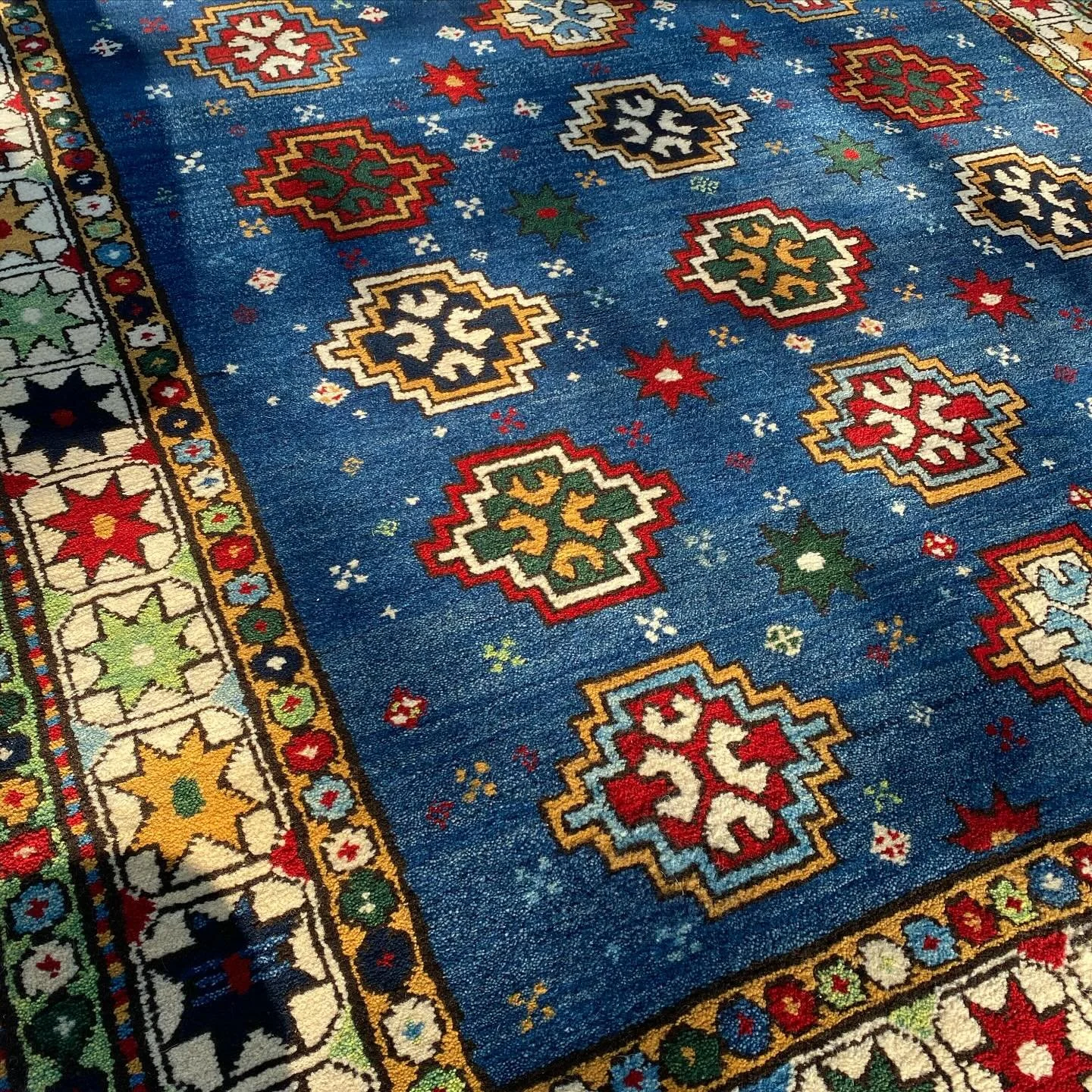 We will be showing all our beautiful newly woven rugs at our tour on 9 Feb 🌟🌟🌟