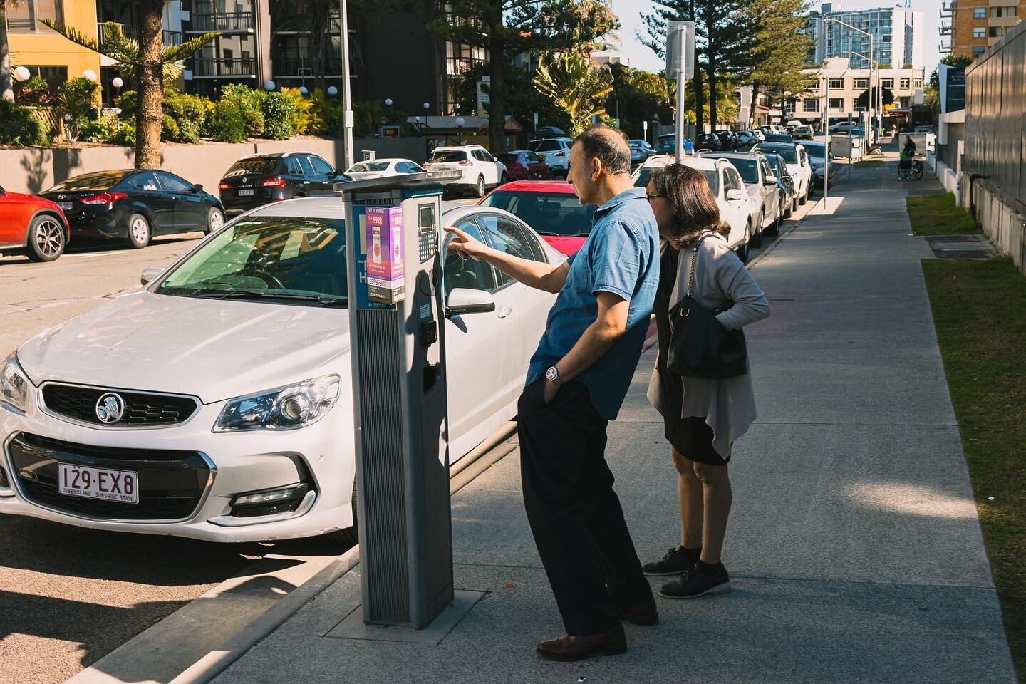 Meter madness 
.
.
.
.
.

#photooftheday #photography #streetphotography #street_photography #street_killerz #street_in_motion #streetphotographers #street_photo_daily #canonaustralia #canonr6 #canonphotography #opticalwander #cpphotos #raofficialuk 