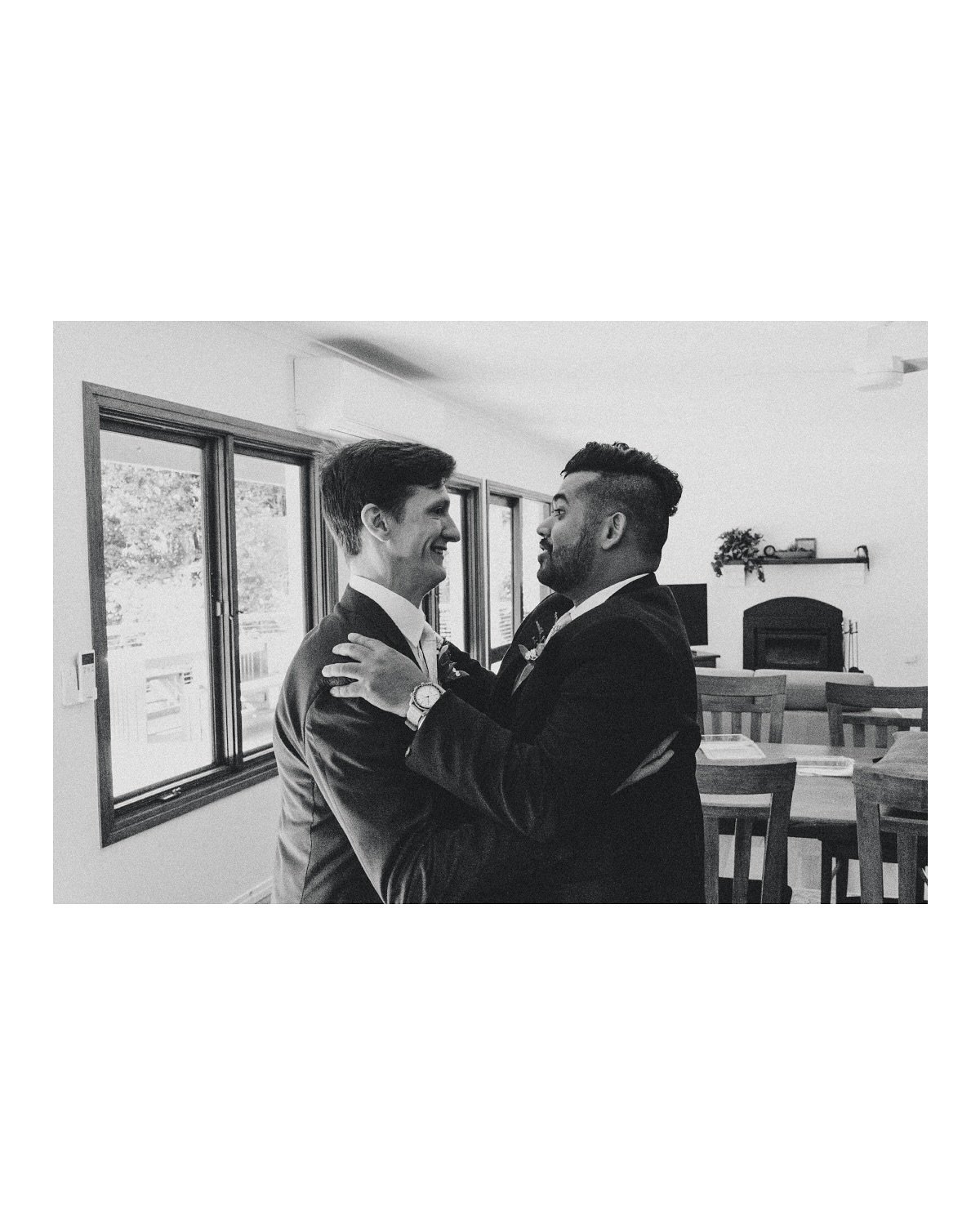 The In between moments at @marked_streets wedding 💍 

My street photography partner in crime Mark tied the knot yesterday with Kethi and as a groomsman I snapped the candid moments as the day went on, mostly from the groom side of course. The profes