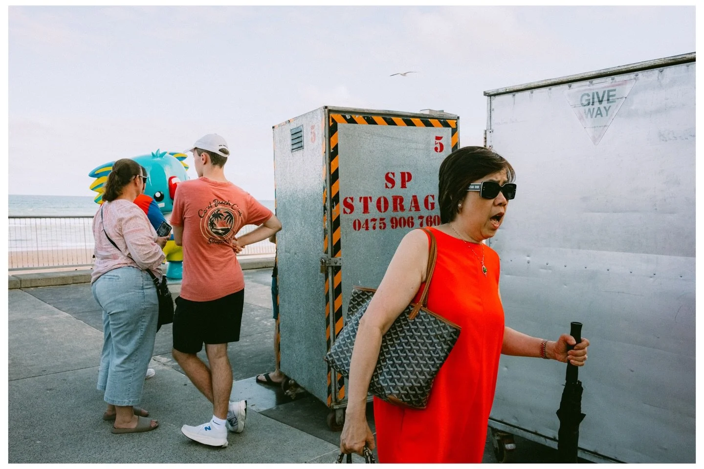 Gold Coast Scenes No.134

📷 Fujifilm X100V + WCL-X100ii