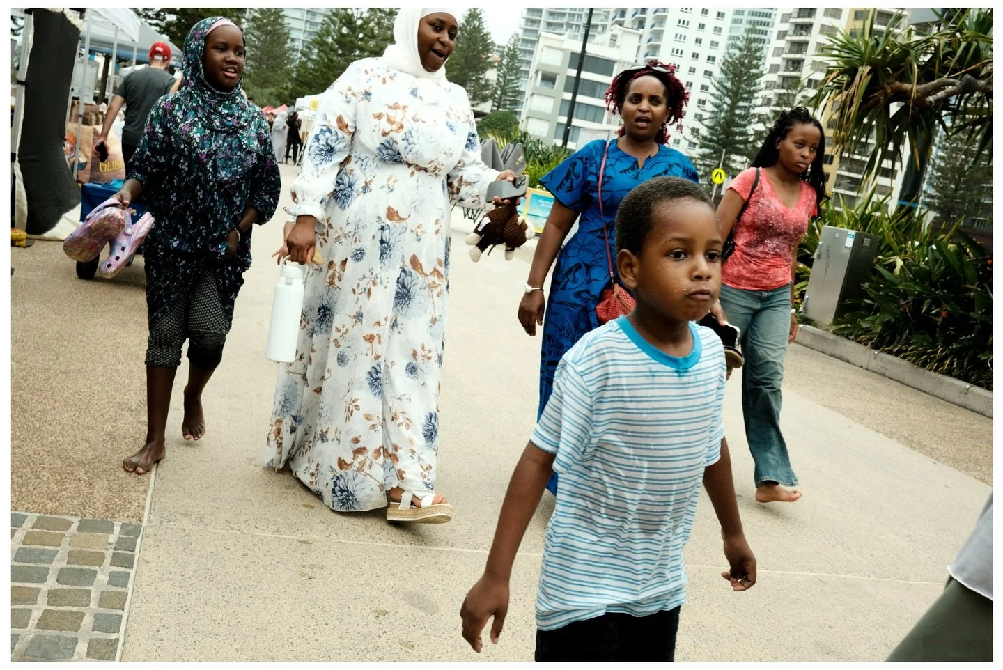 Gold Coast Scenes No.142

📷 @fujifilmx_au X100V

#streetphotography #streetphotographyaustralia