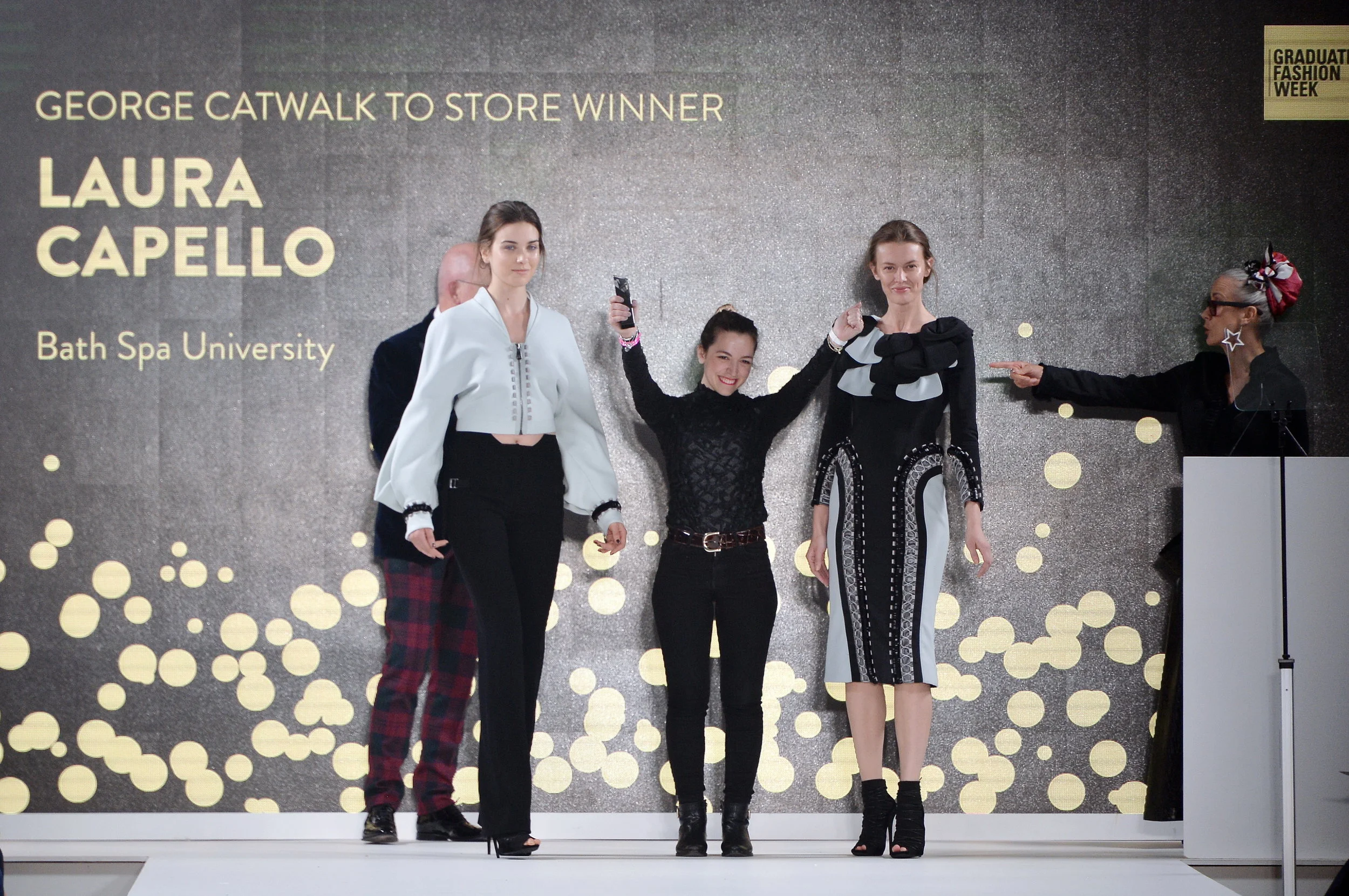 GEORGE CATWALK TO STORE - LAURA CAPELLO 