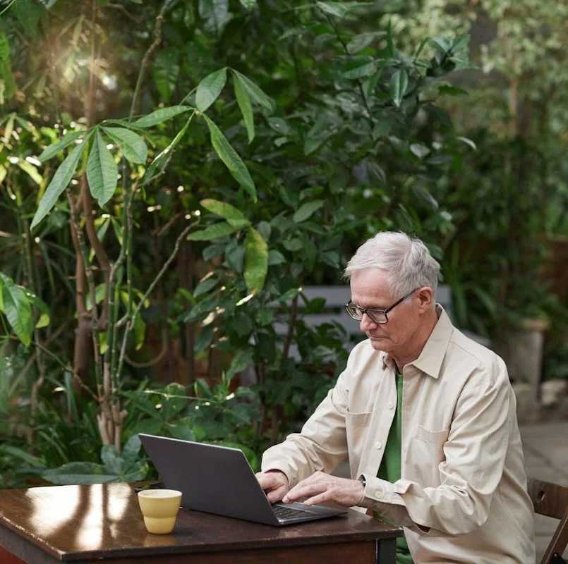 digital nomad elder.jpeg