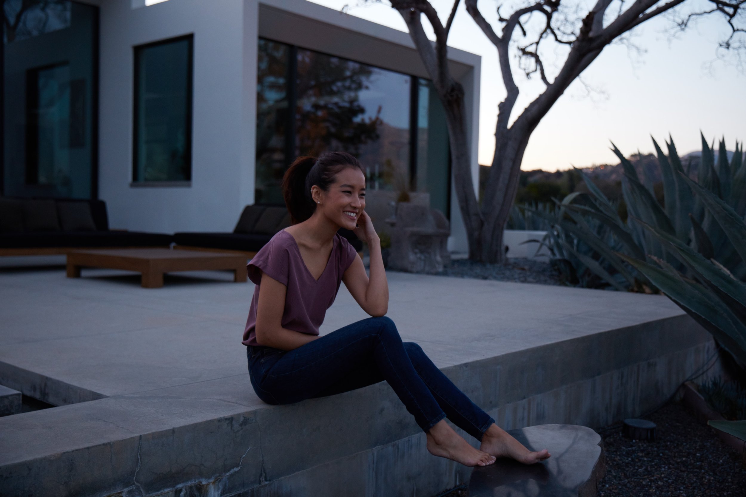 20180123_HR_Gate11_Byton_07_Pasadena_Models_19_BalconEdge-0030 1.jpg