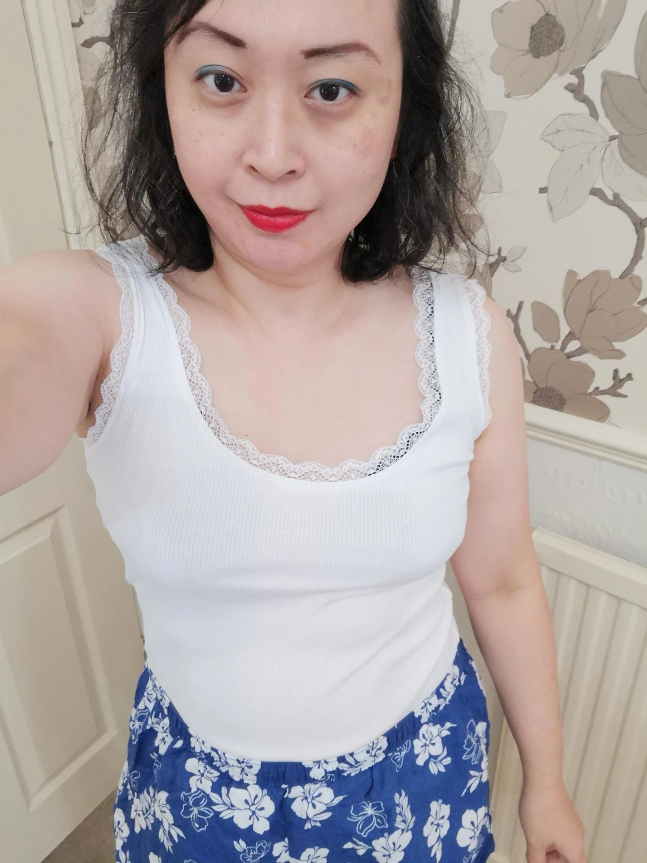 New Look White Lace Trim Ribbed Vest