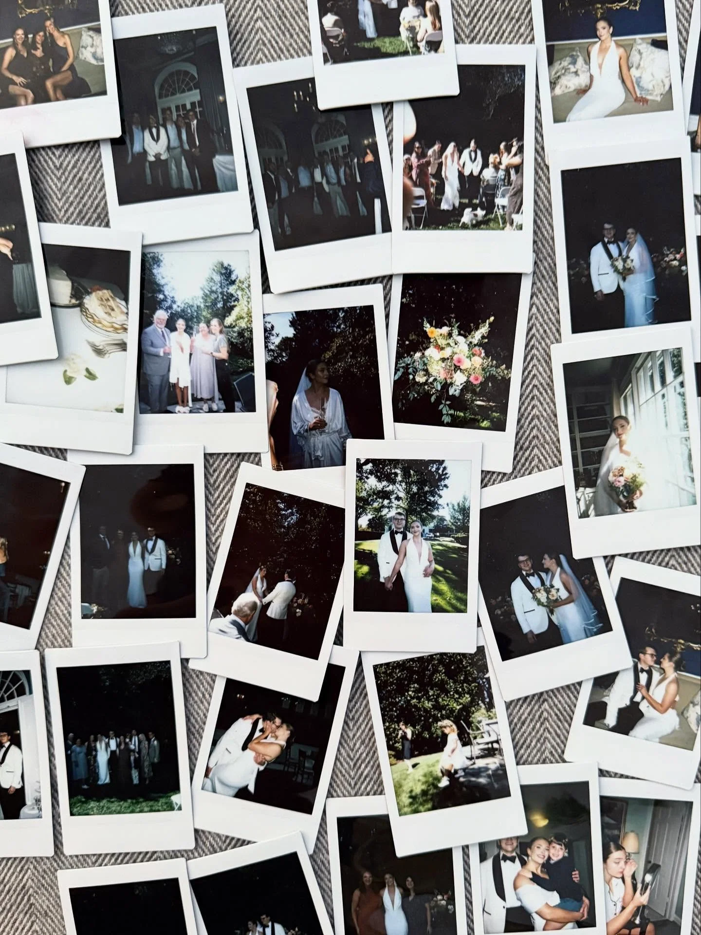 Adding Polaroids to every wedding from here on out ✨📷