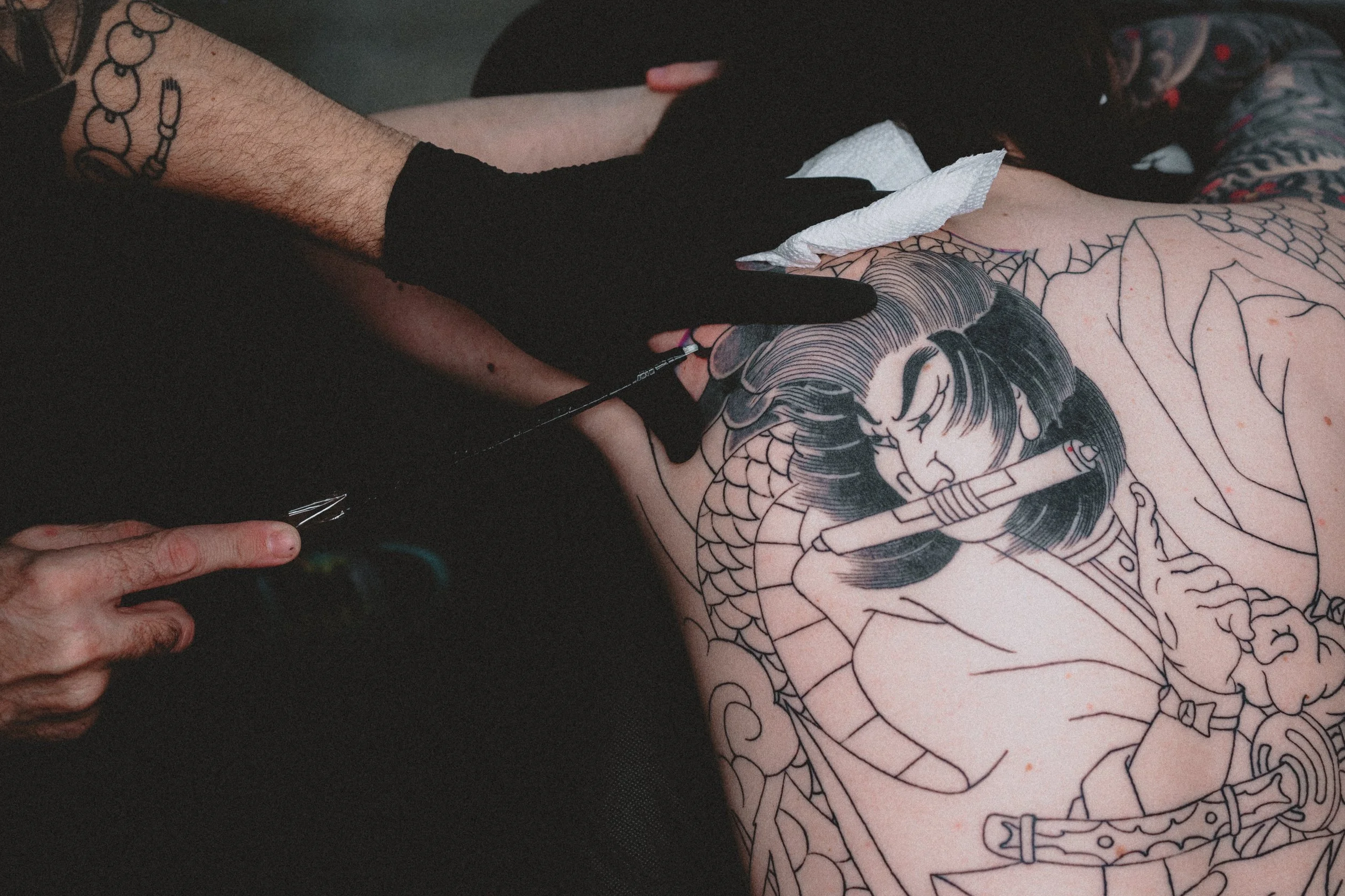 Horiyou 彫陽 tattooing traditional Japanese irezumi back piece at ShinouTattoo Fort Lauderdale Florida