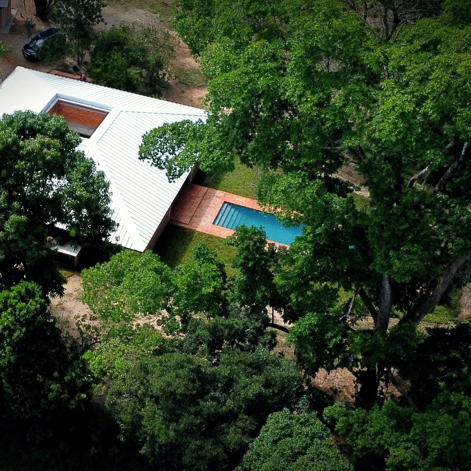 villa e 8.jpg