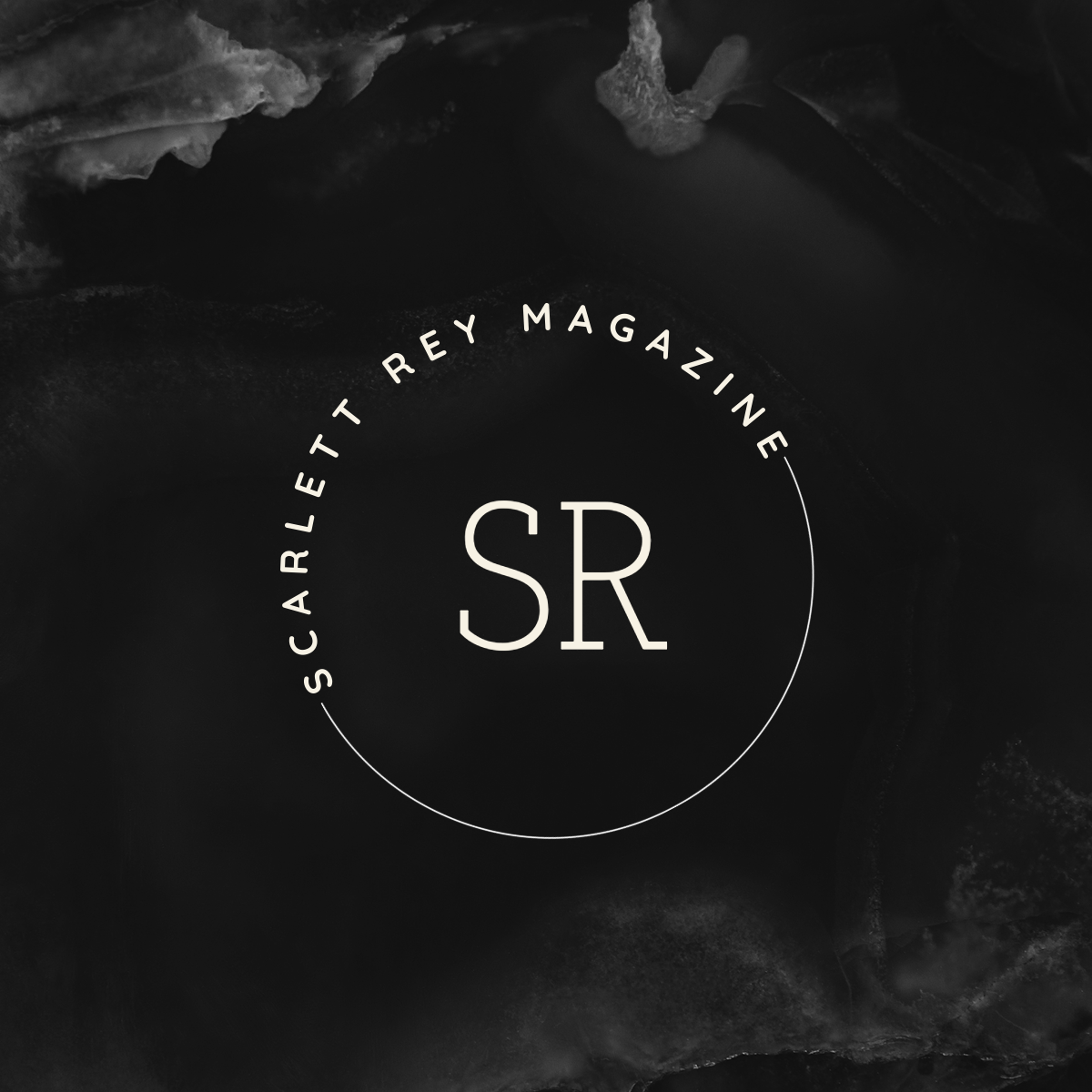 Scarlett Rey Magazine