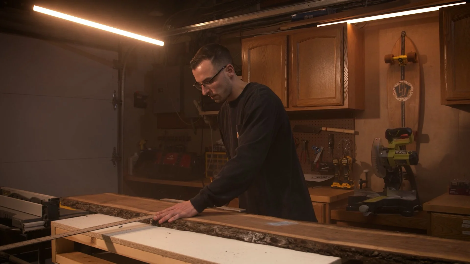 Sequence 01.00_18_24_08.Still002.jpg