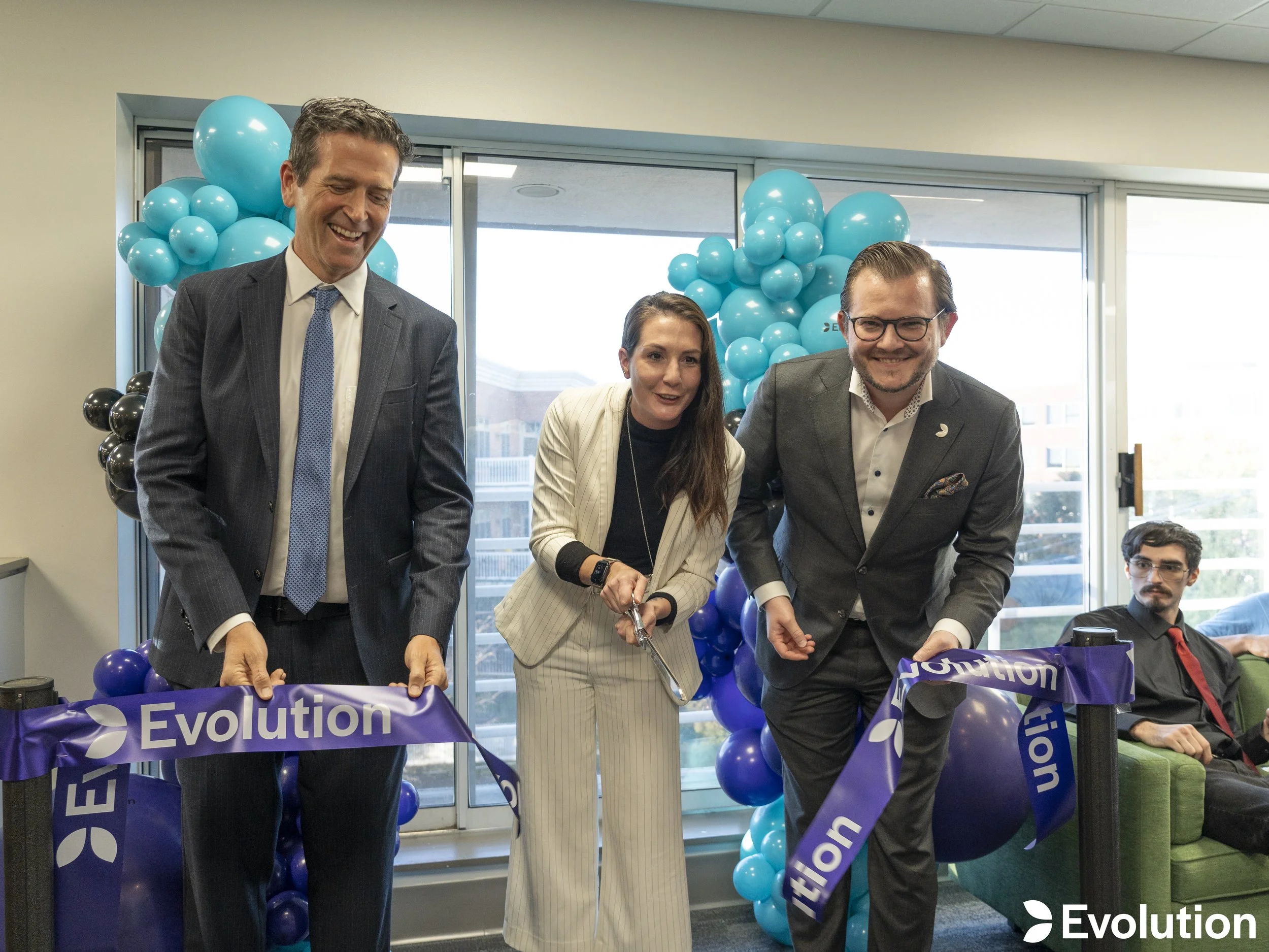 EvolutionRibbonCutting-37.jpg