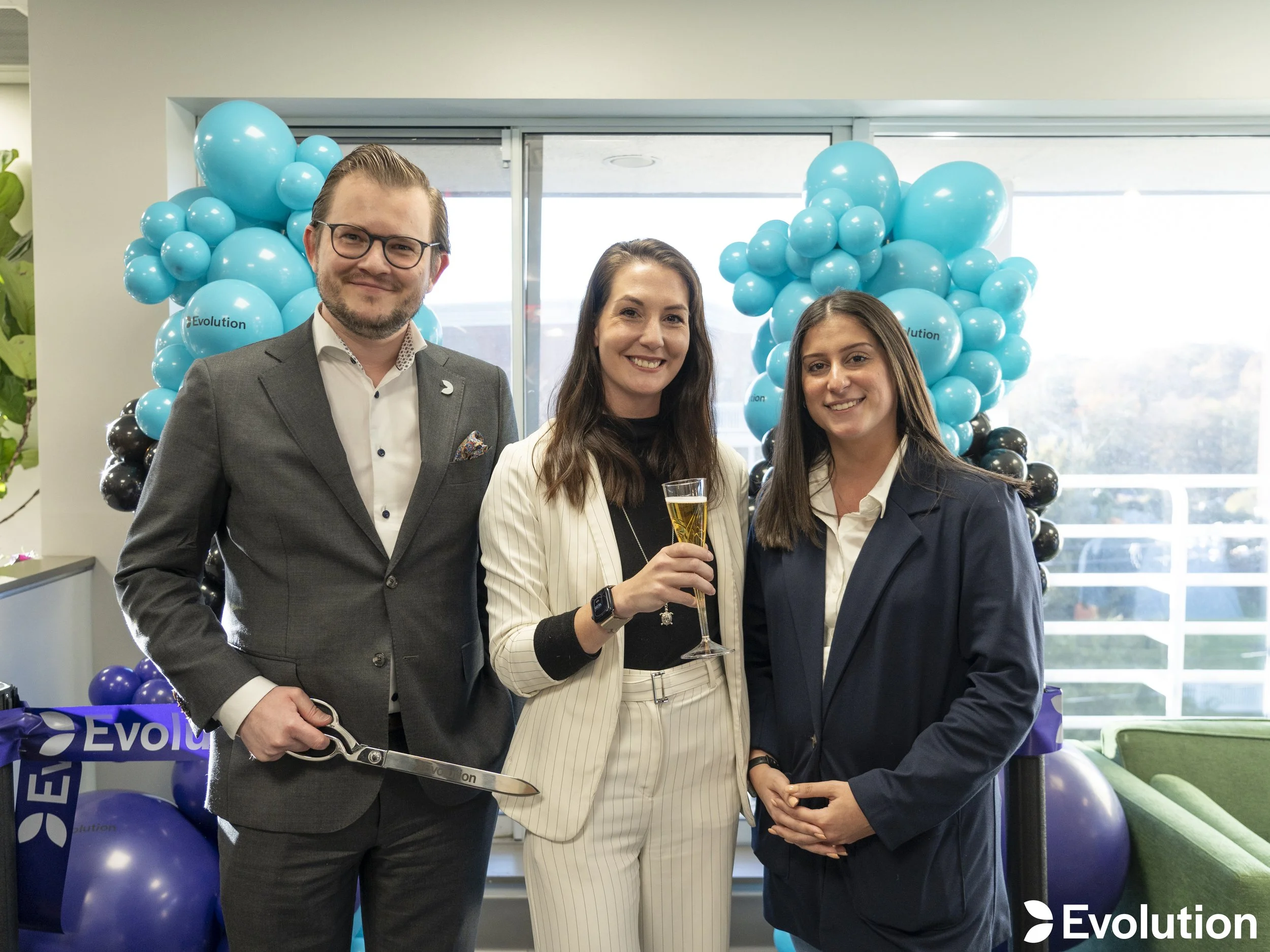 EvolutionRibbonCutting-16.jpg