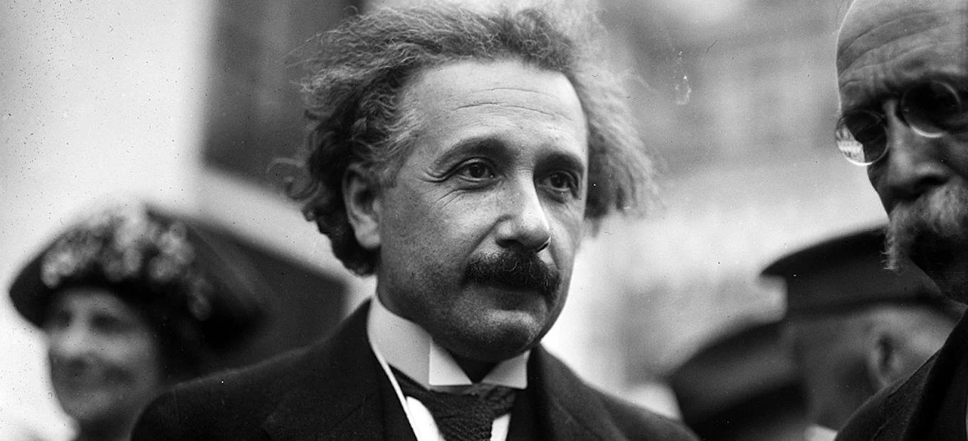 blog-guest-bisno-adam-2020-12-08-einstein-1930-library-of-congress-banner-edit.jpg