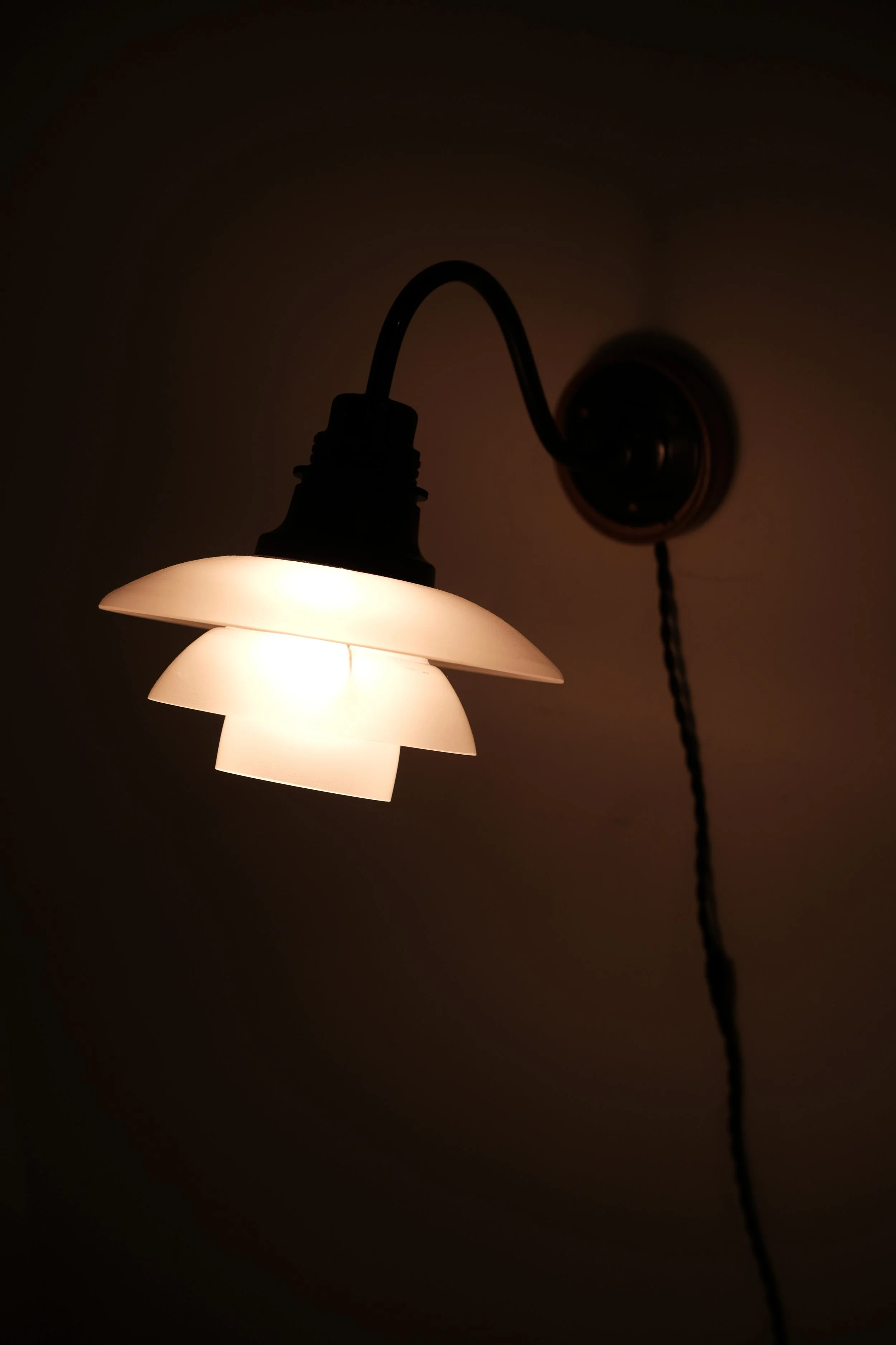 Poul Henningsen, PH 2/2 lampetter, S-formet udadl. (1930s)