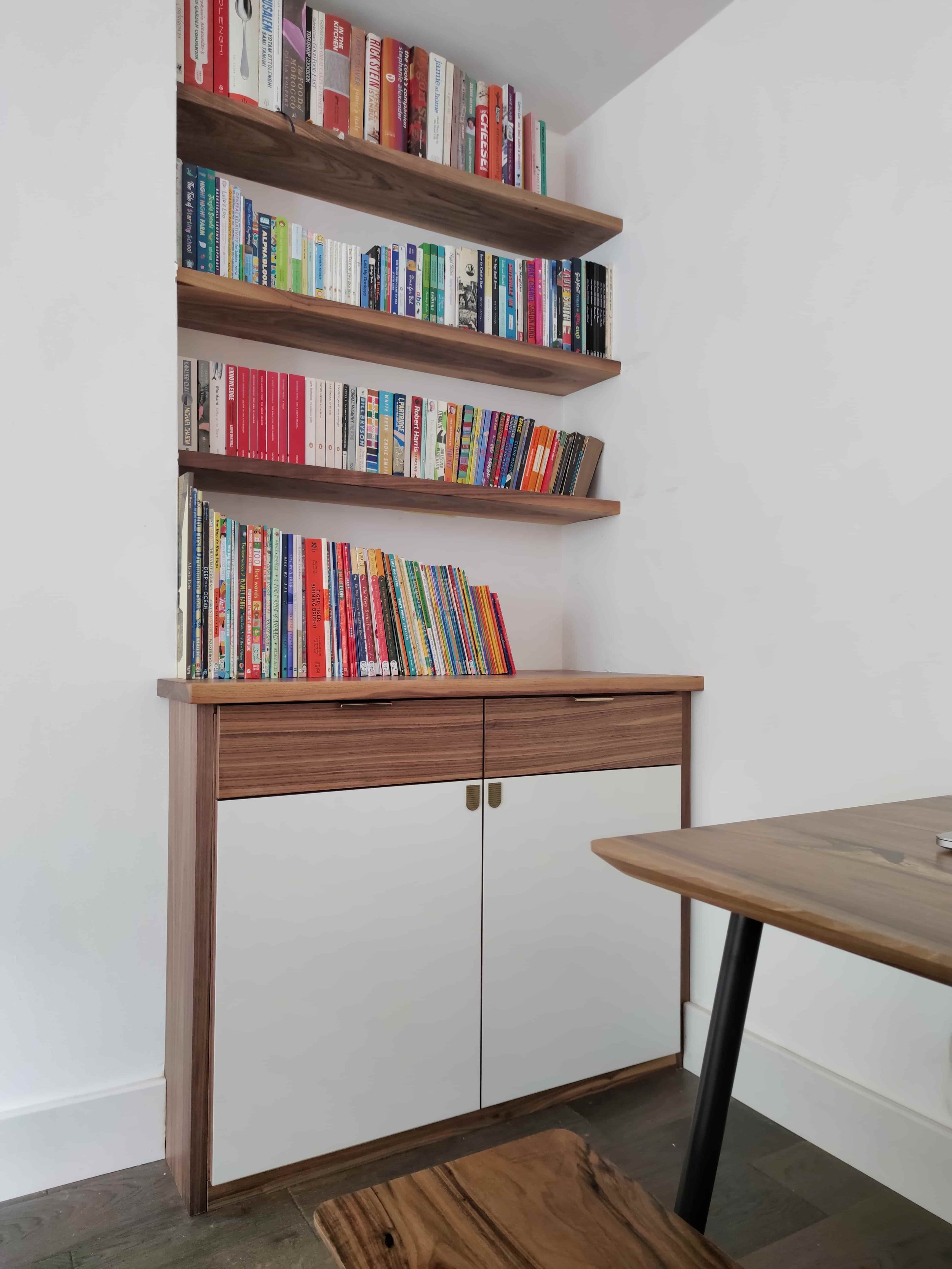 Fitted alcove unit London