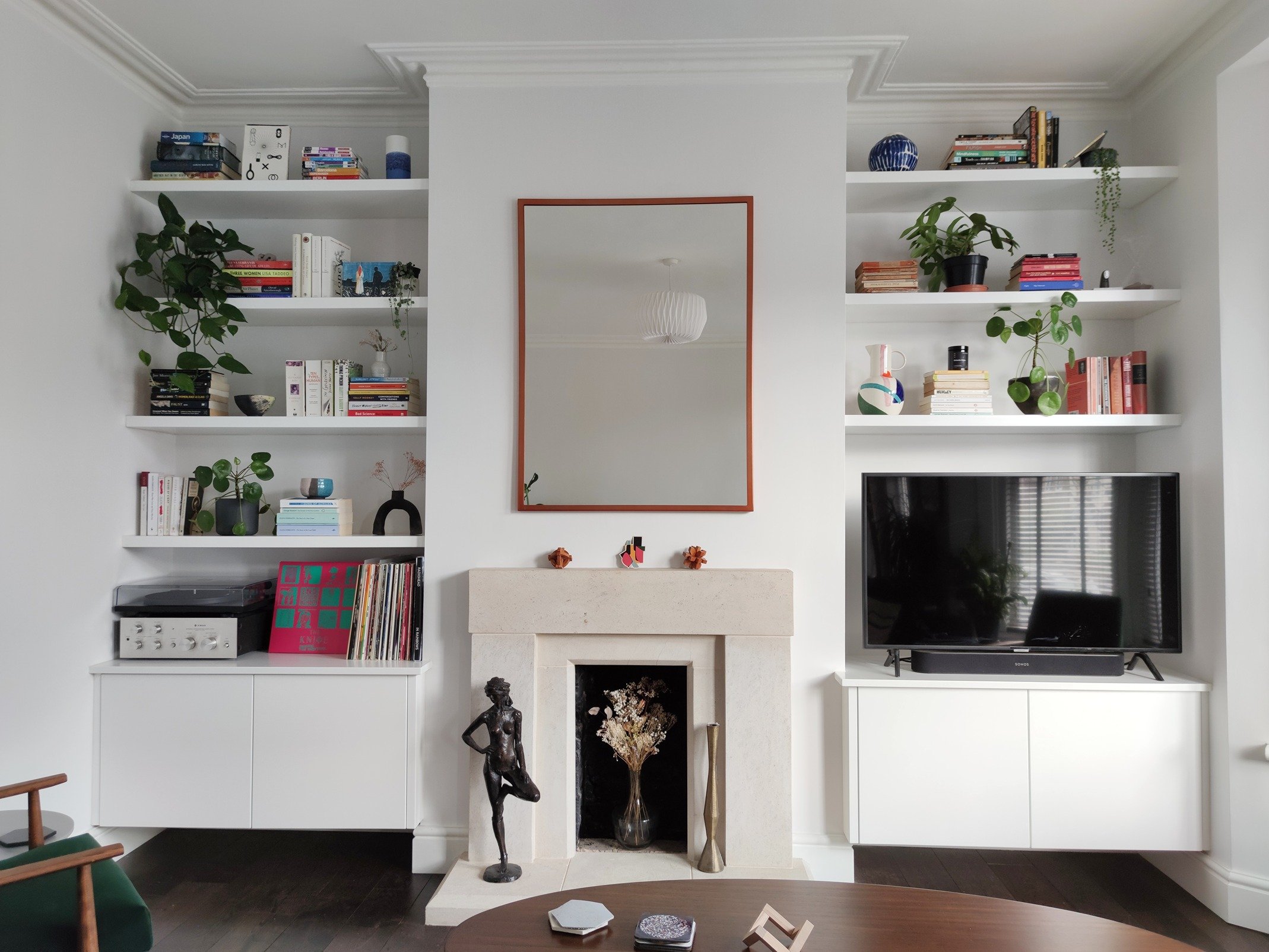 Alcove units shelves Walthamstow