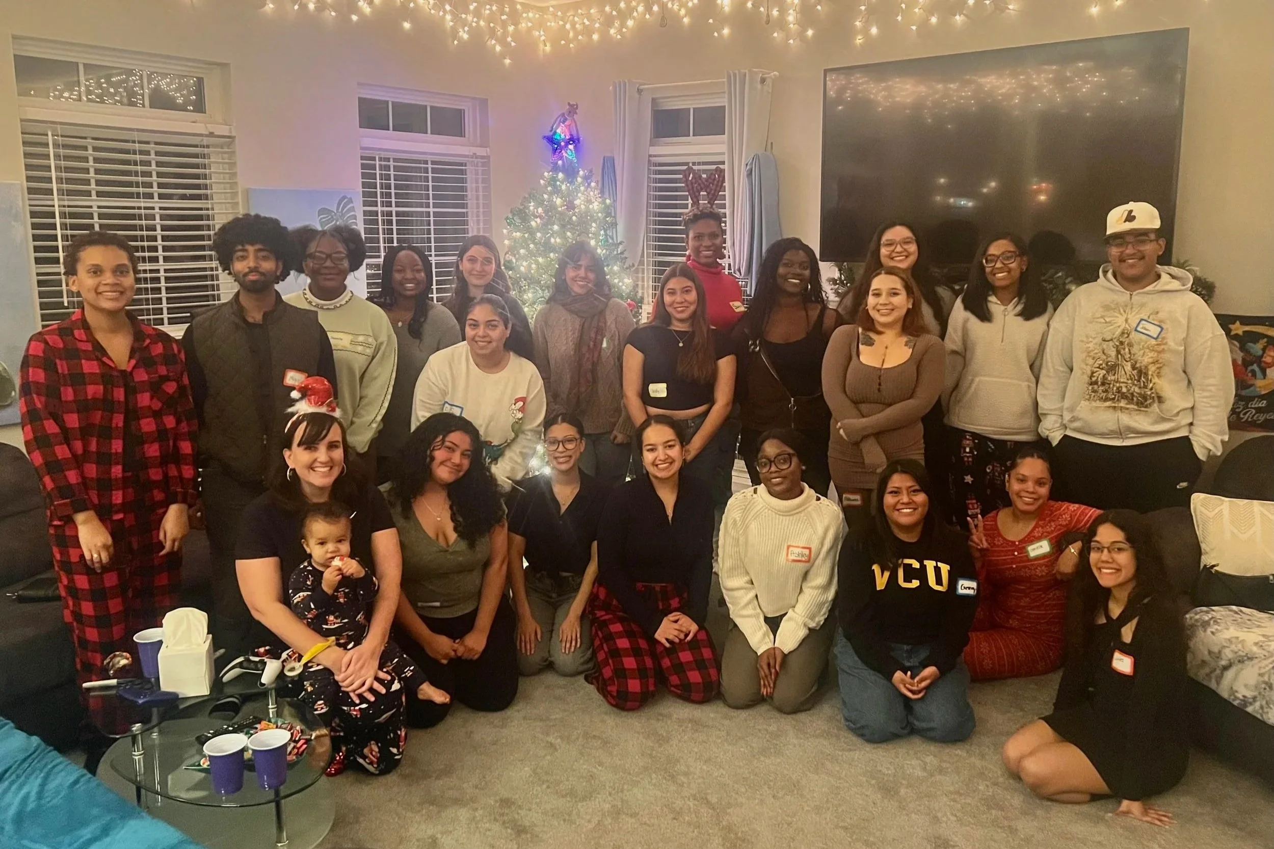 Ended an amazing semester with a holiday party!