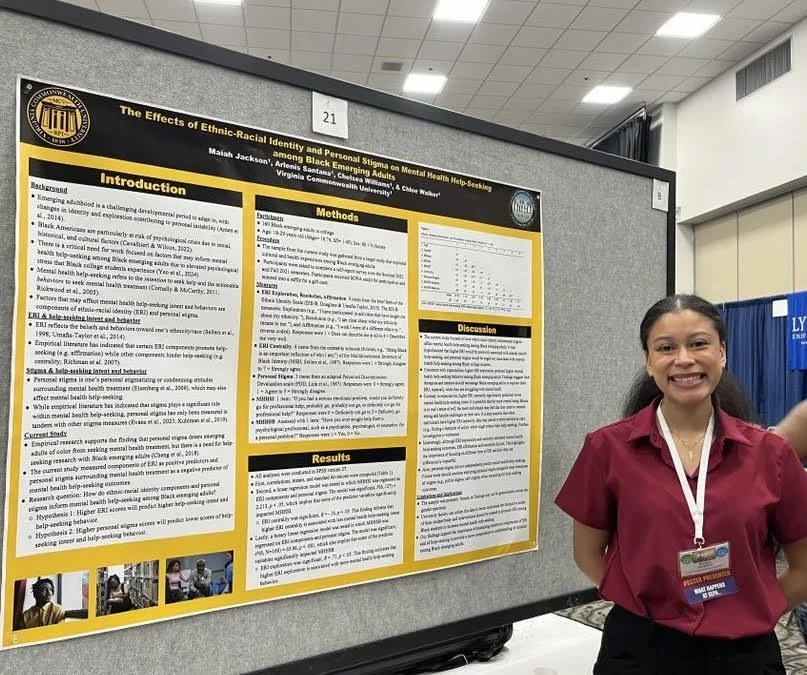 Maiah presenting her research on mental health help-seeking!