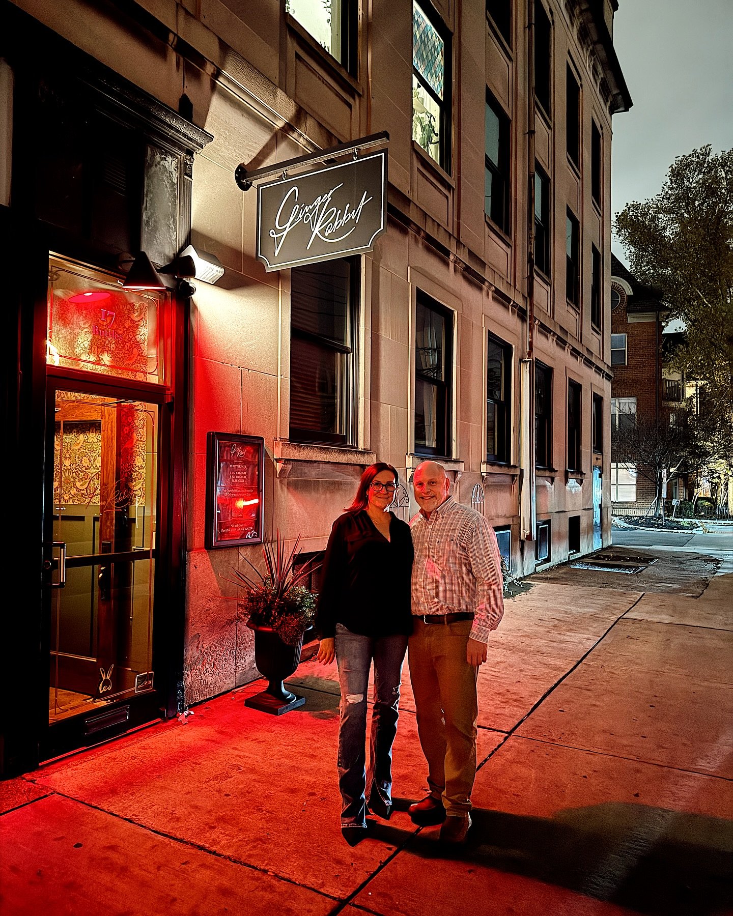 One of our most favorite spots to get away for a weekend is the Short North area of Columbus. The bonus this time around though is that Sophia now lives here! 

So a little food, a little drink, a little shopping and a little time with our daughter ?