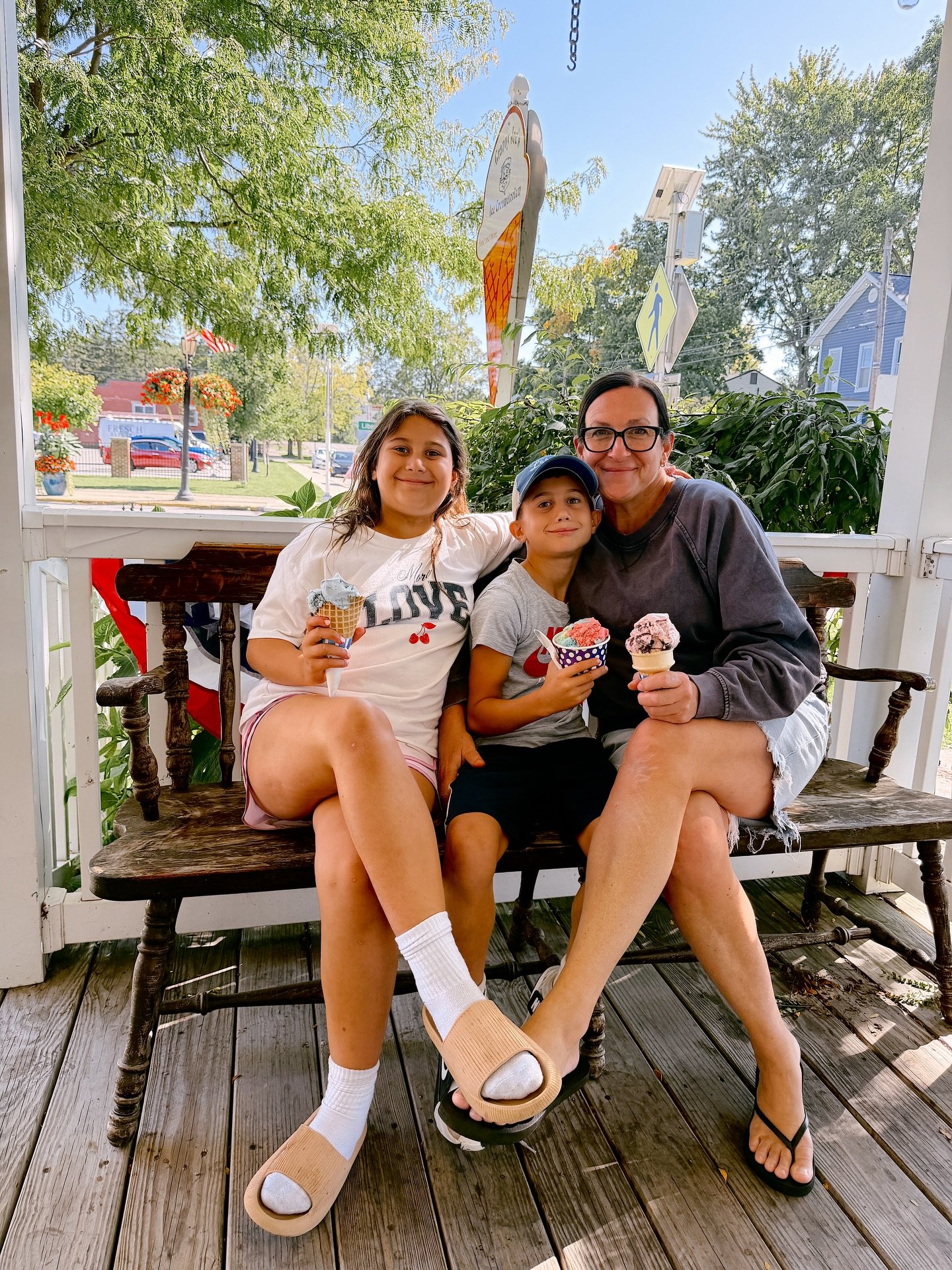 Hanging onto summer and seeing where the wind takes us 🌬️🌬️🌬️🌬️

Tonight we were on our way to the boat for an evening swim and I proposed ice cream for dinner and that we&rsquo;d grab a more proper meal later tonight. M &amp; D were all in. 

A 