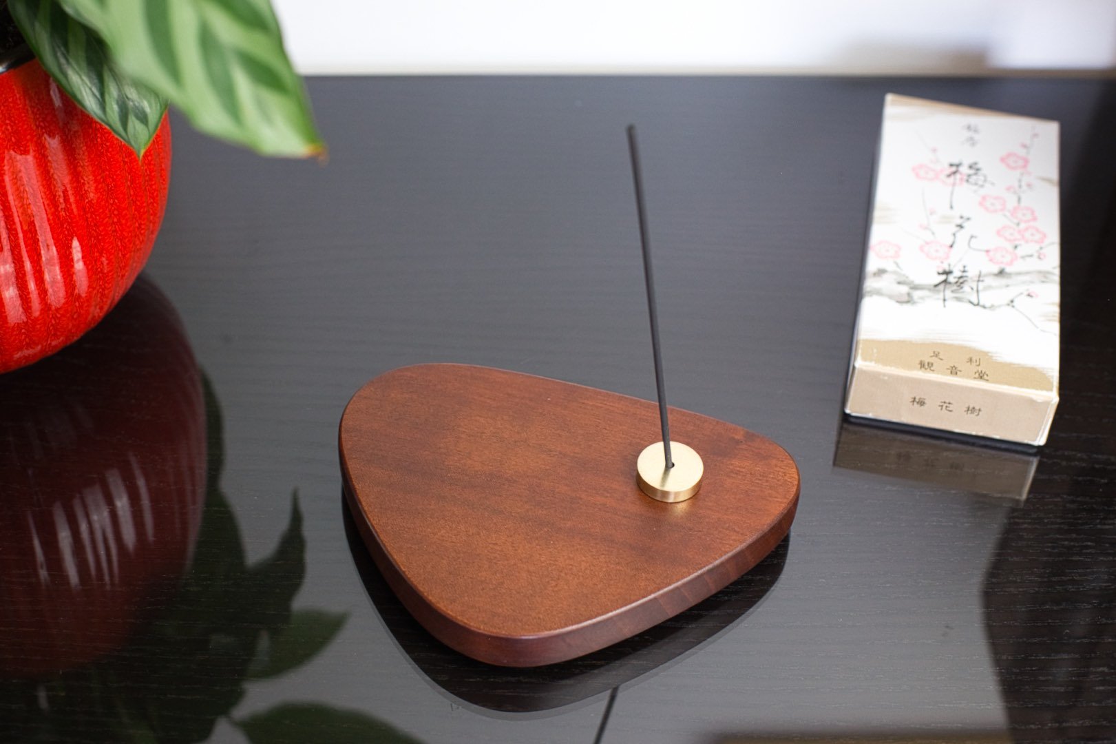 Porte-encens japonais en cerisier - Atelier Samo - vue de haut 2