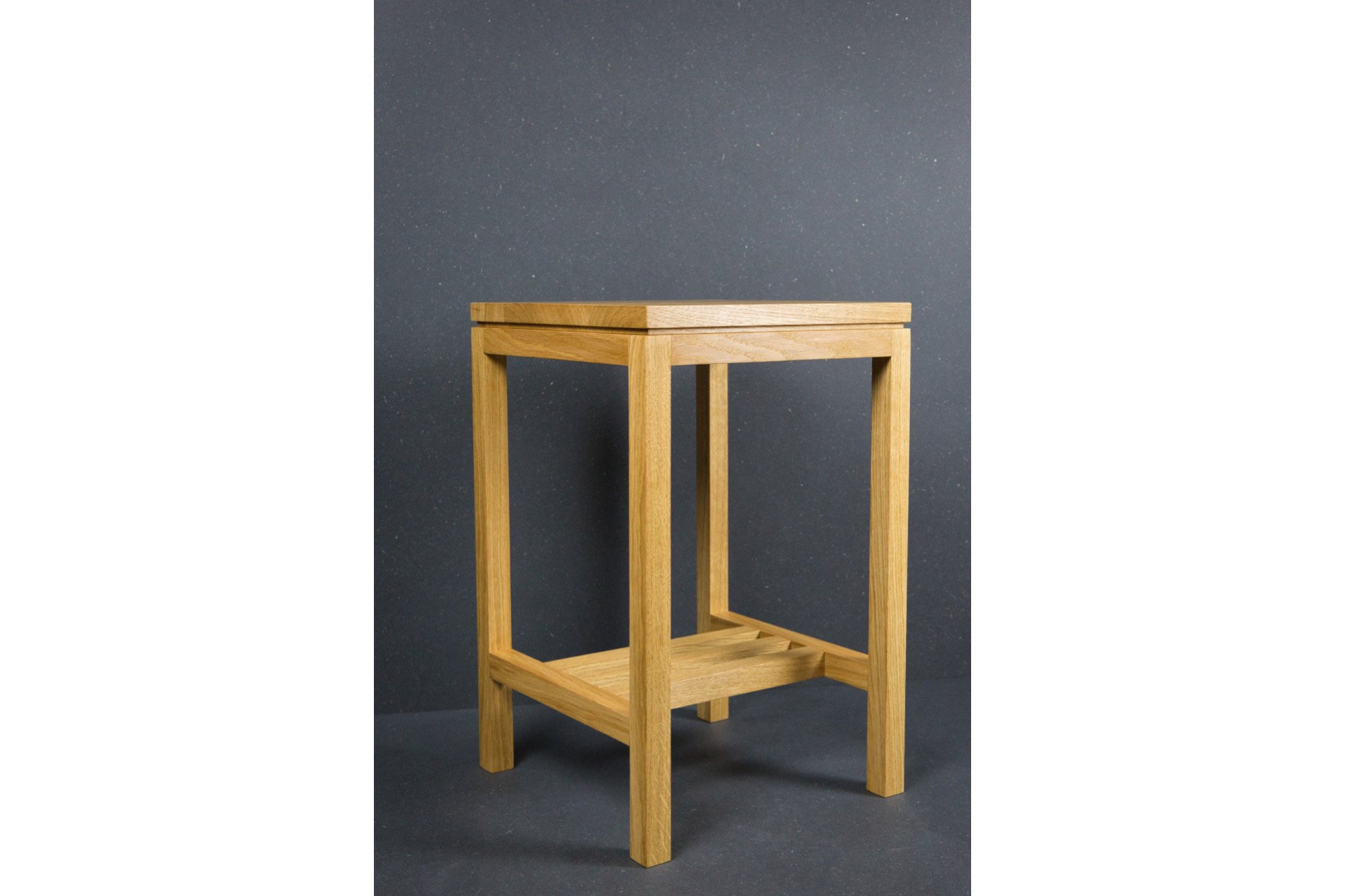 guéridon en chêne - Atelier Samo - travail du bois et design