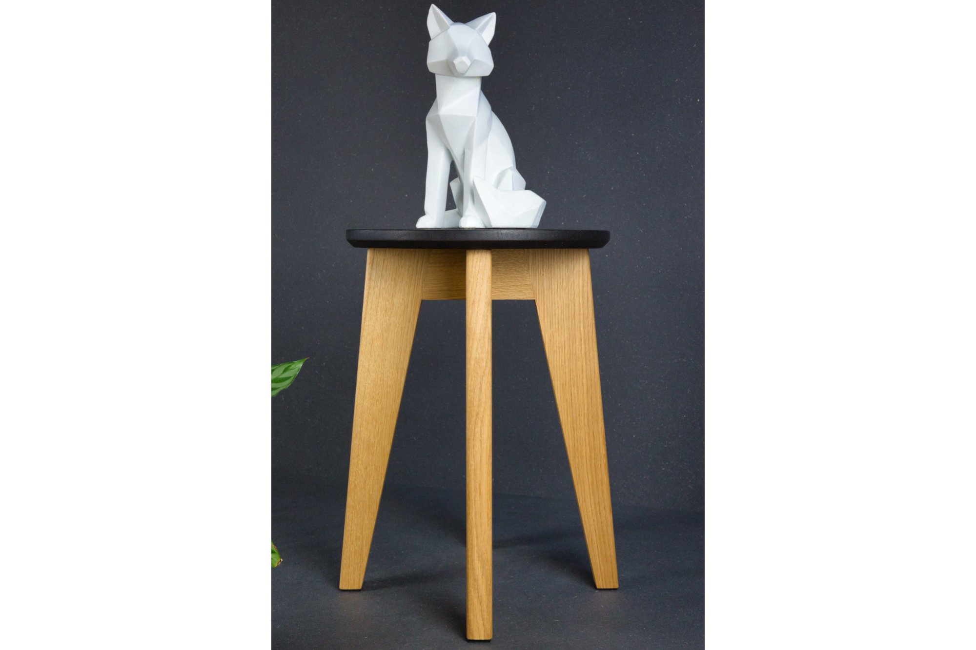 Tabouret design en chêne - guéridon - atelier samo
