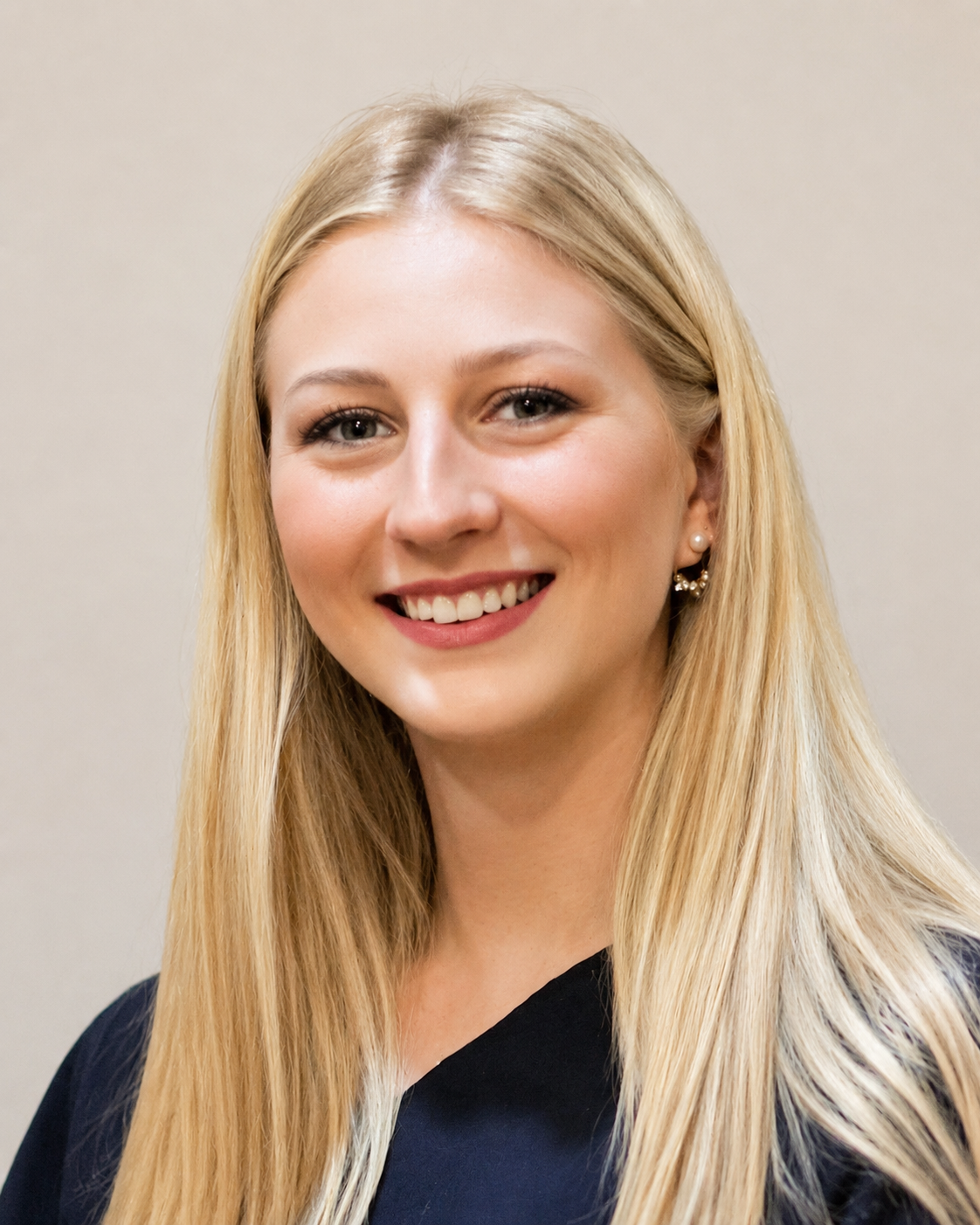 Ashylin, Medical Assistant