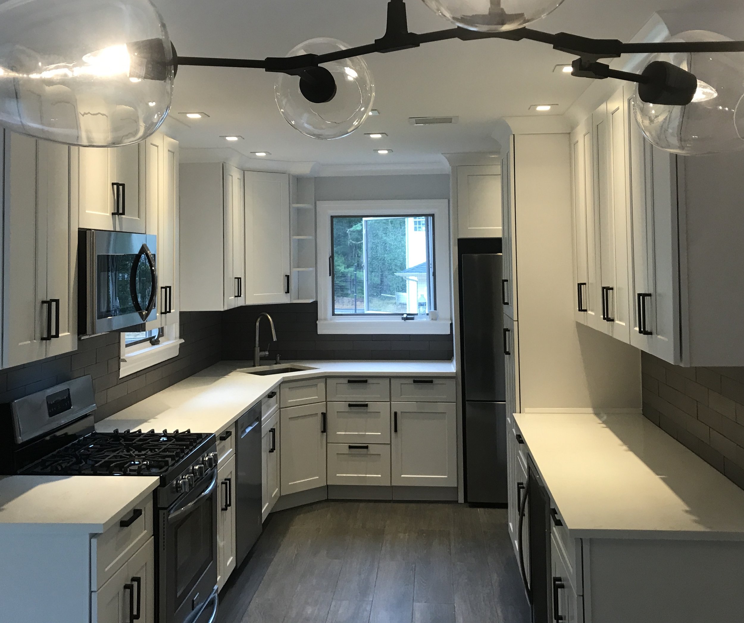 Hamptons beach house kitchen renovation